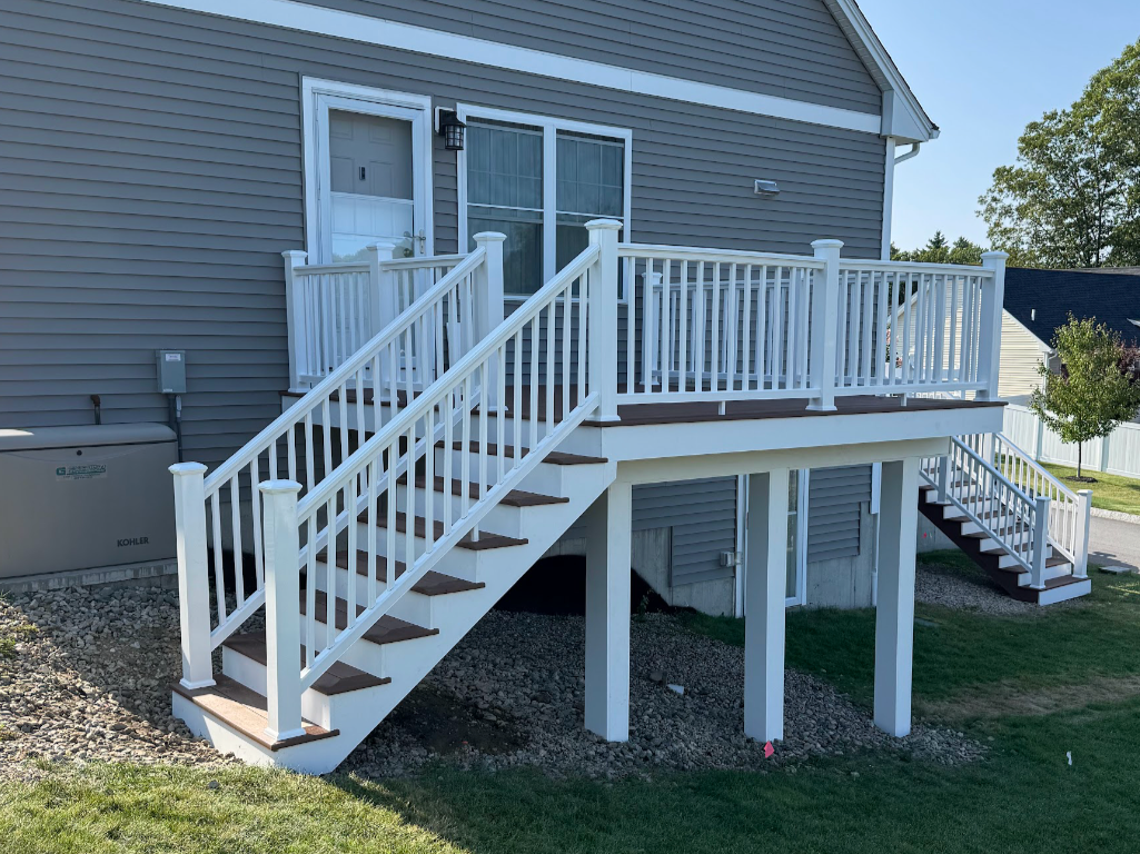 DECKS & PORCHES