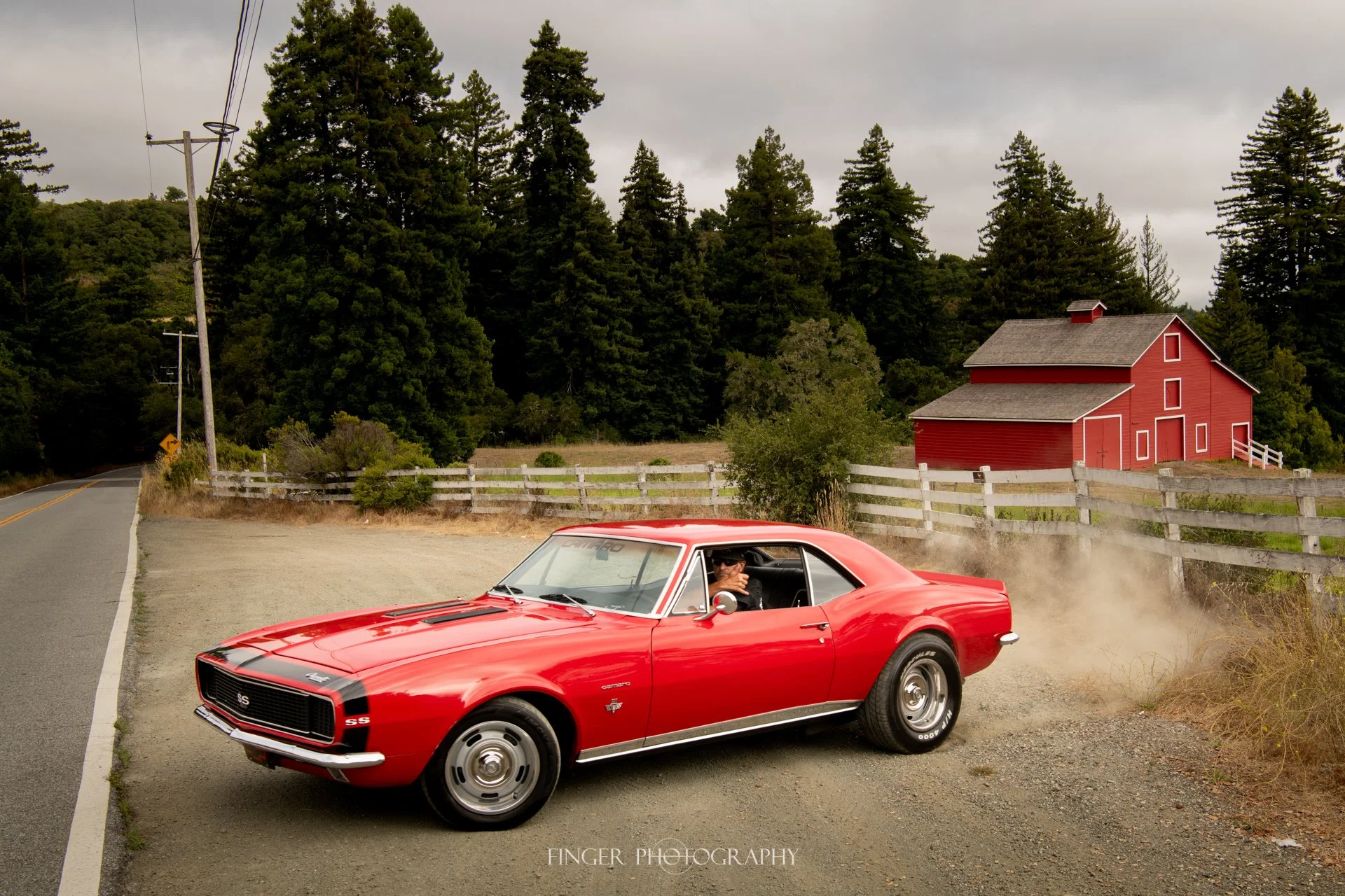 FingerPhoto-2025-1967Camaro-4236.jpg