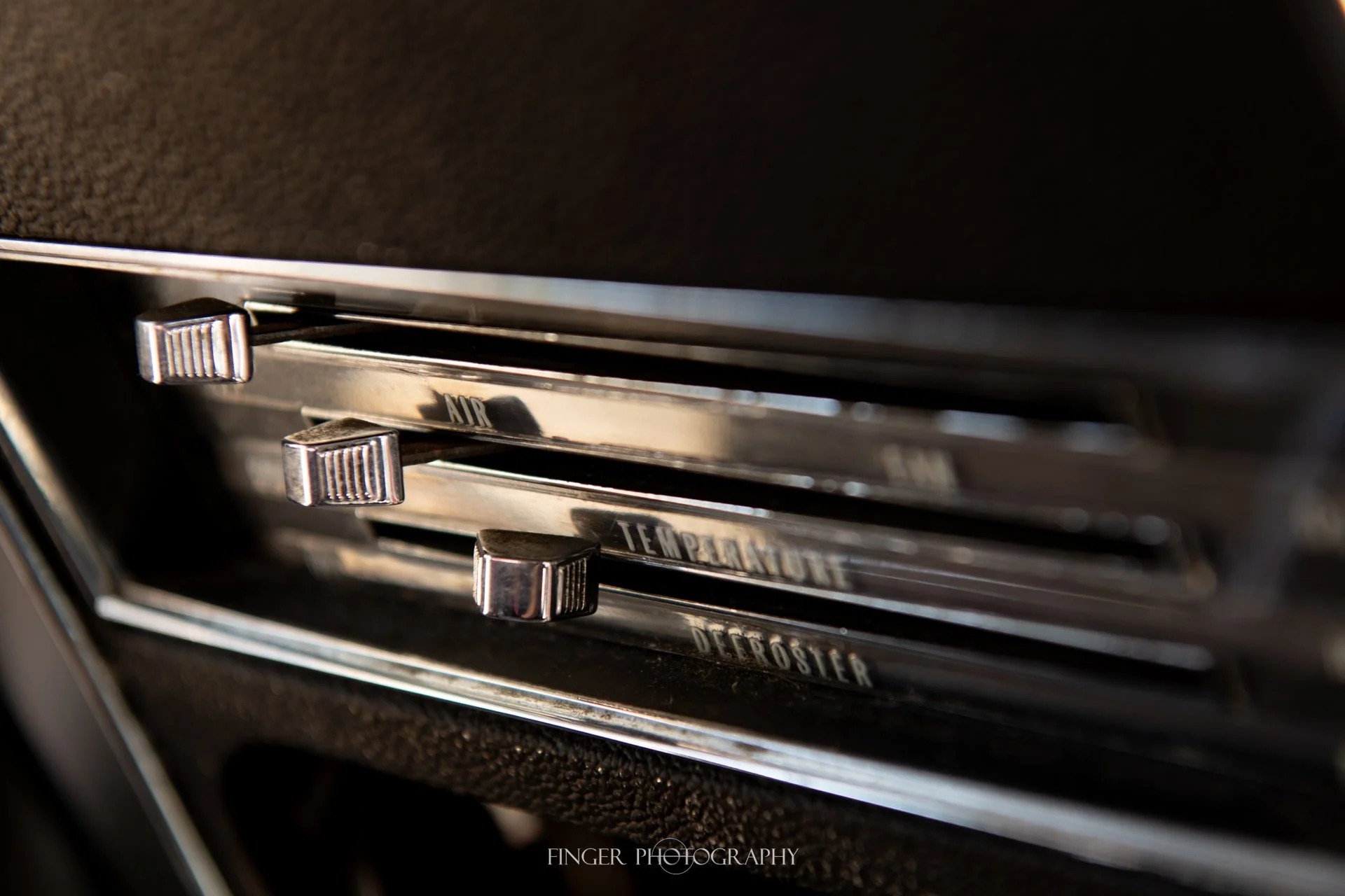 FingerPhoto-2025-1967Camaro-4086.jpg