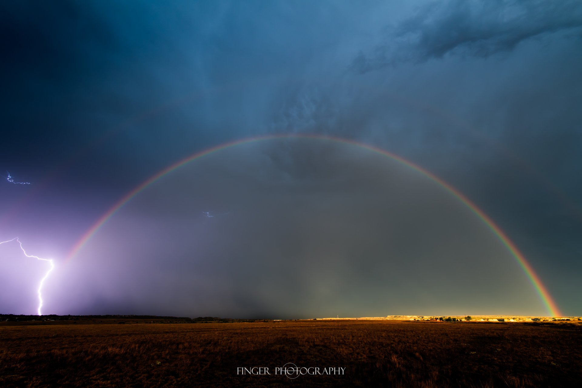 FingerPhotography-2026-PW-Lightning-0729_5517-2.jpg