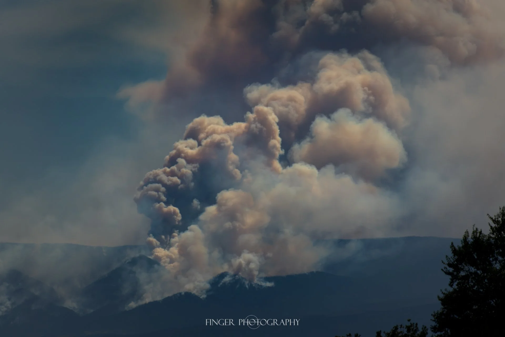 FingerPhotography-2026-PW-AspenAcresFire_5024.jpg