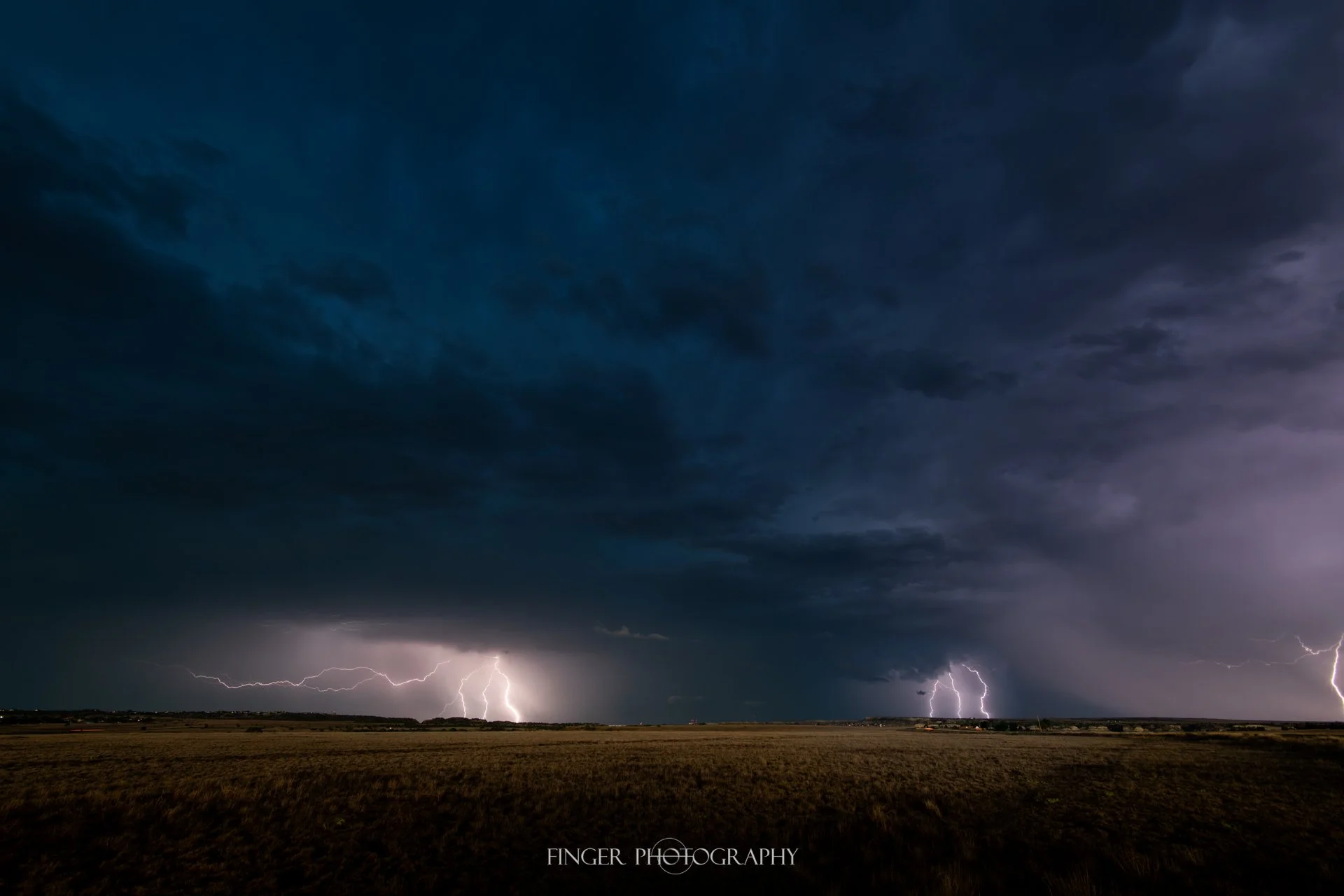 FingerPhotography-2026-PW-Lightning-0729_6268-edit.jpg