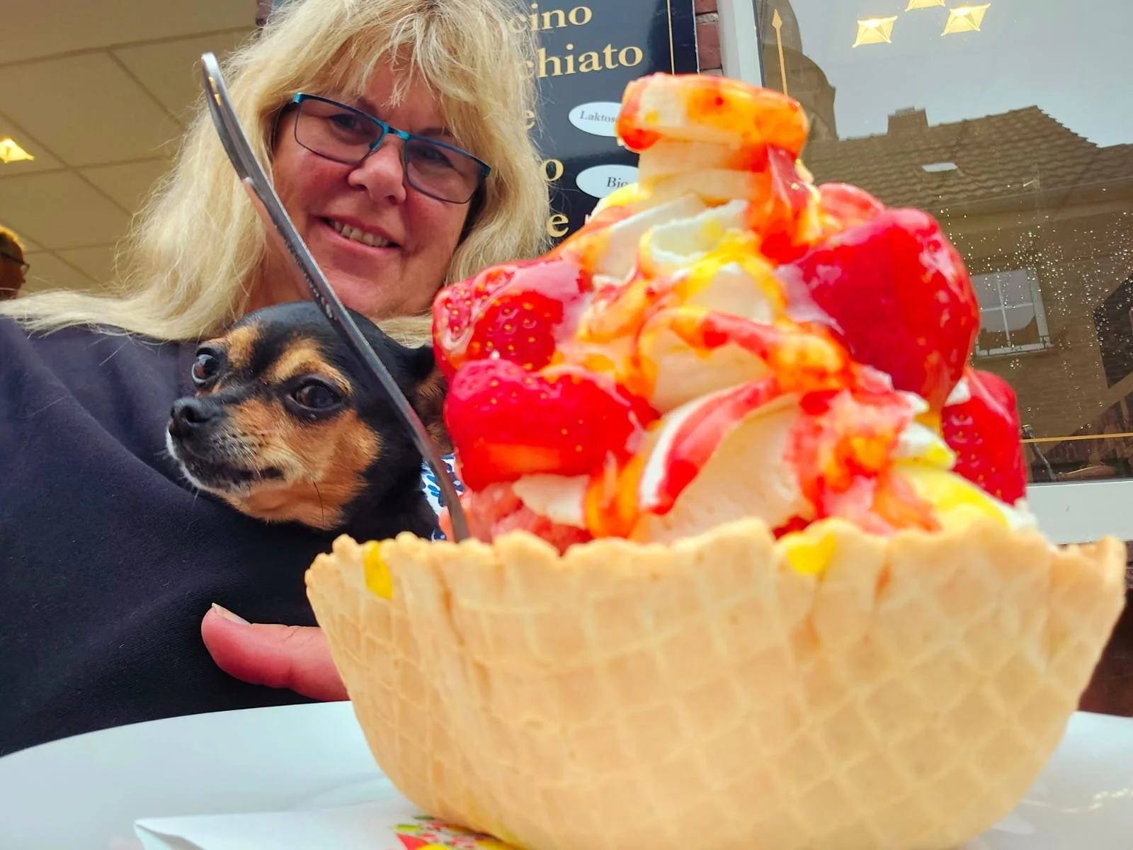 WhatsApp Image 2024-06-21 at 20.04.35 (3).jpeg