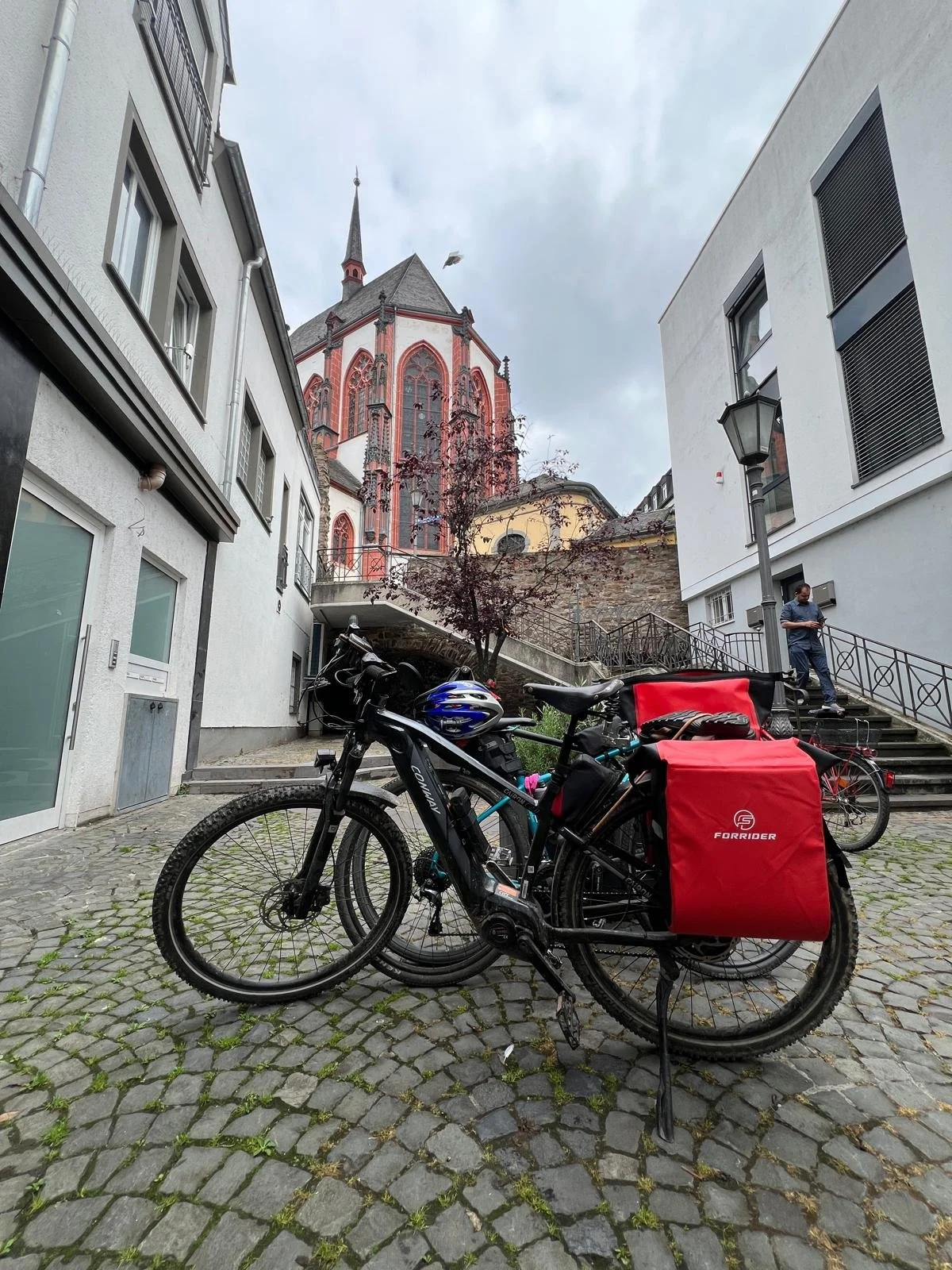 WhatsApp Image 2024-06-23 at 16.01.32 (2).jpeg