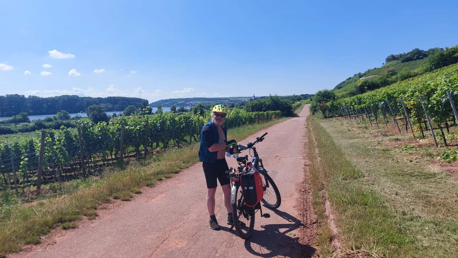 WhatsApp Image 2024-06-24 at 21.56.32.jpeg