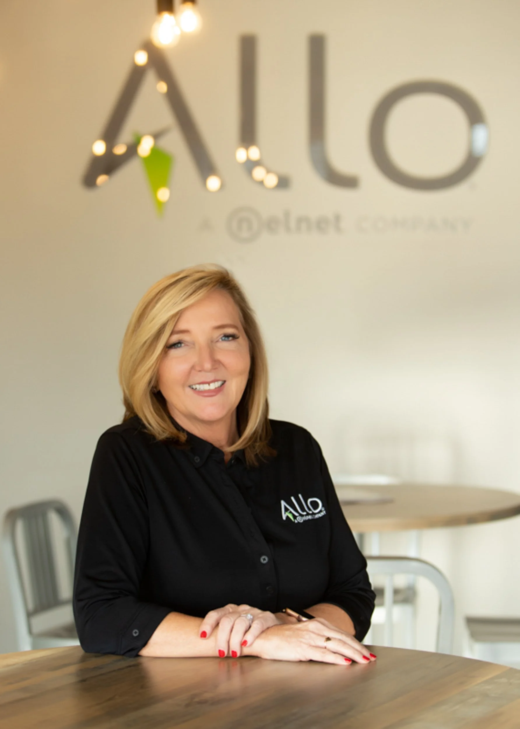 femalebusinessheadshot-29.jpg