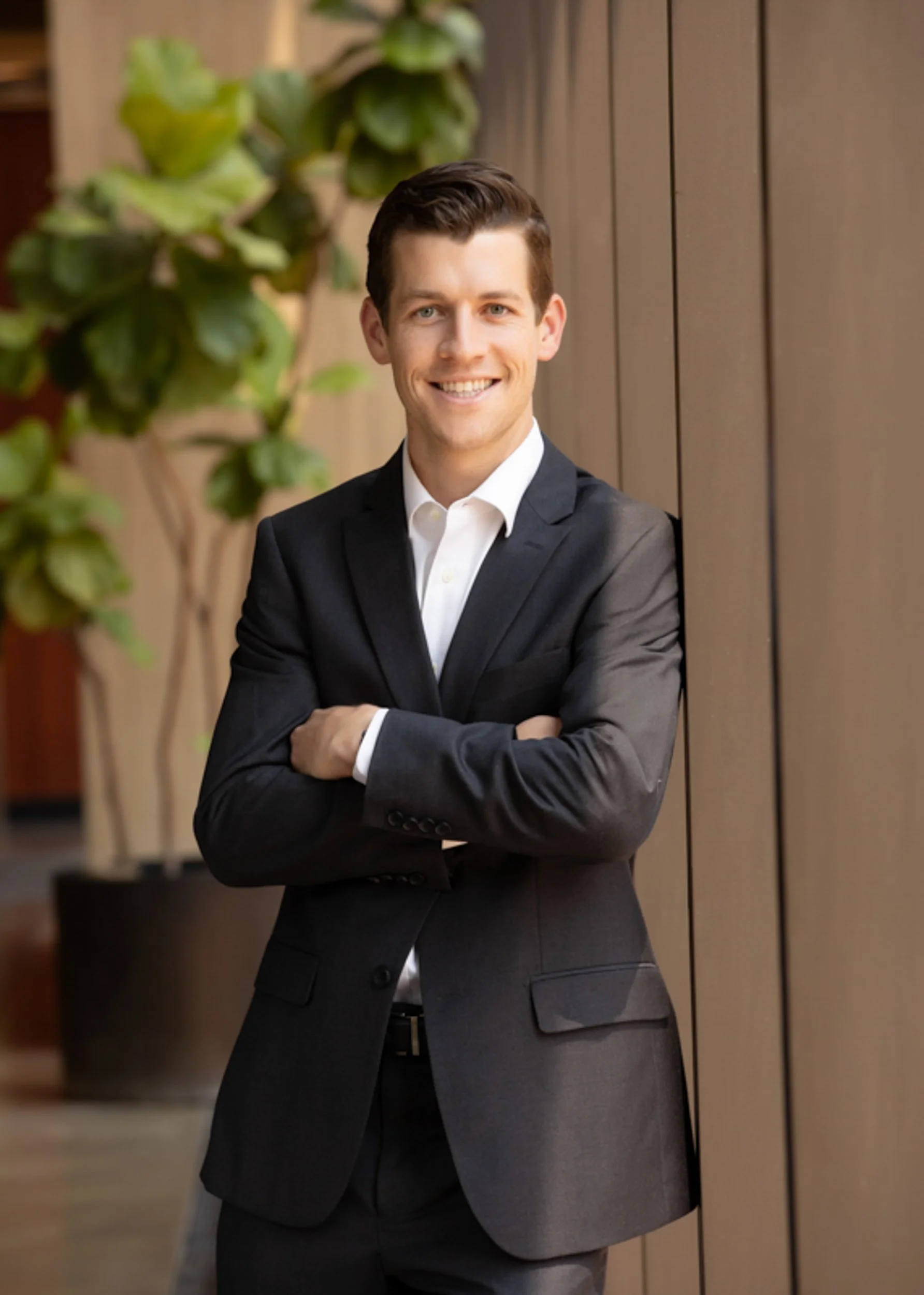 malebusinessheadshot-6.jpg