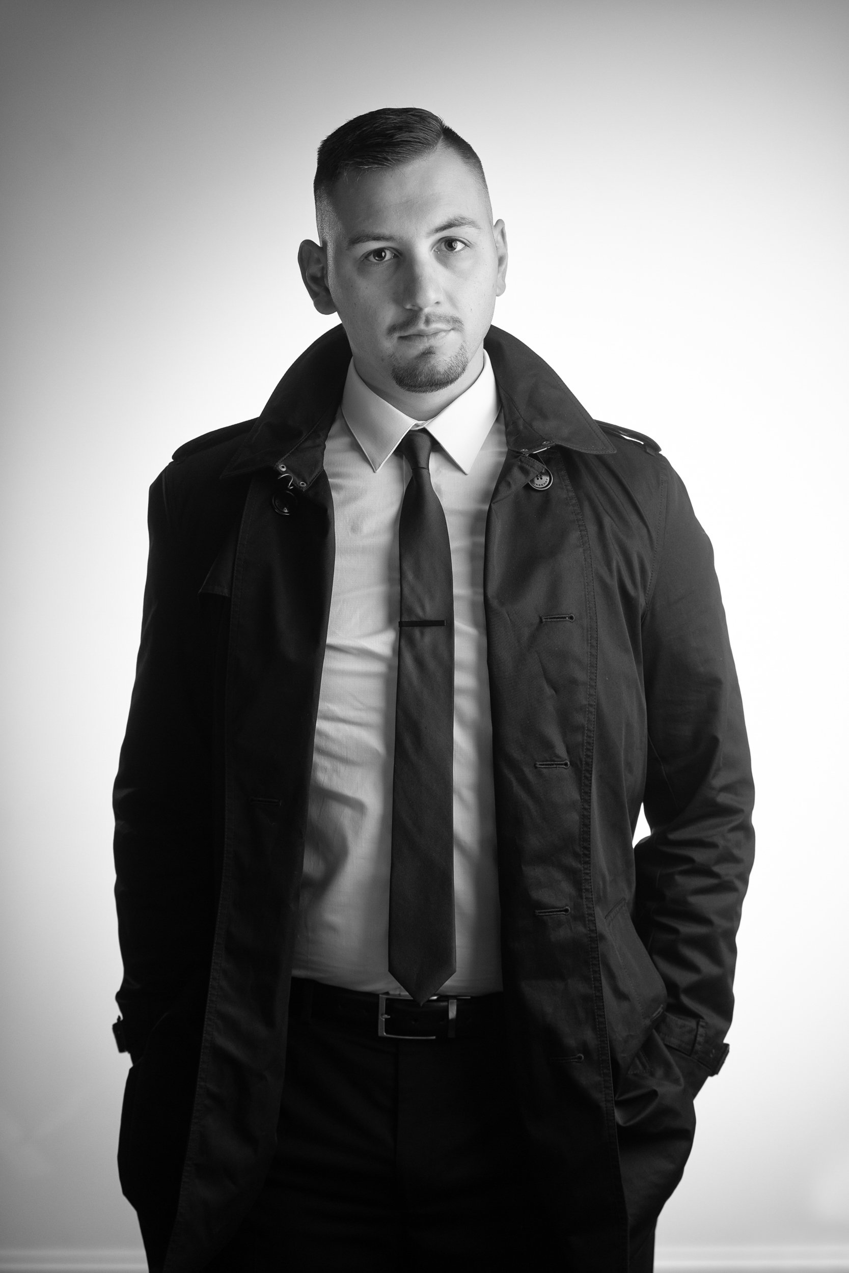 malebusinessheadshot-29.jpg