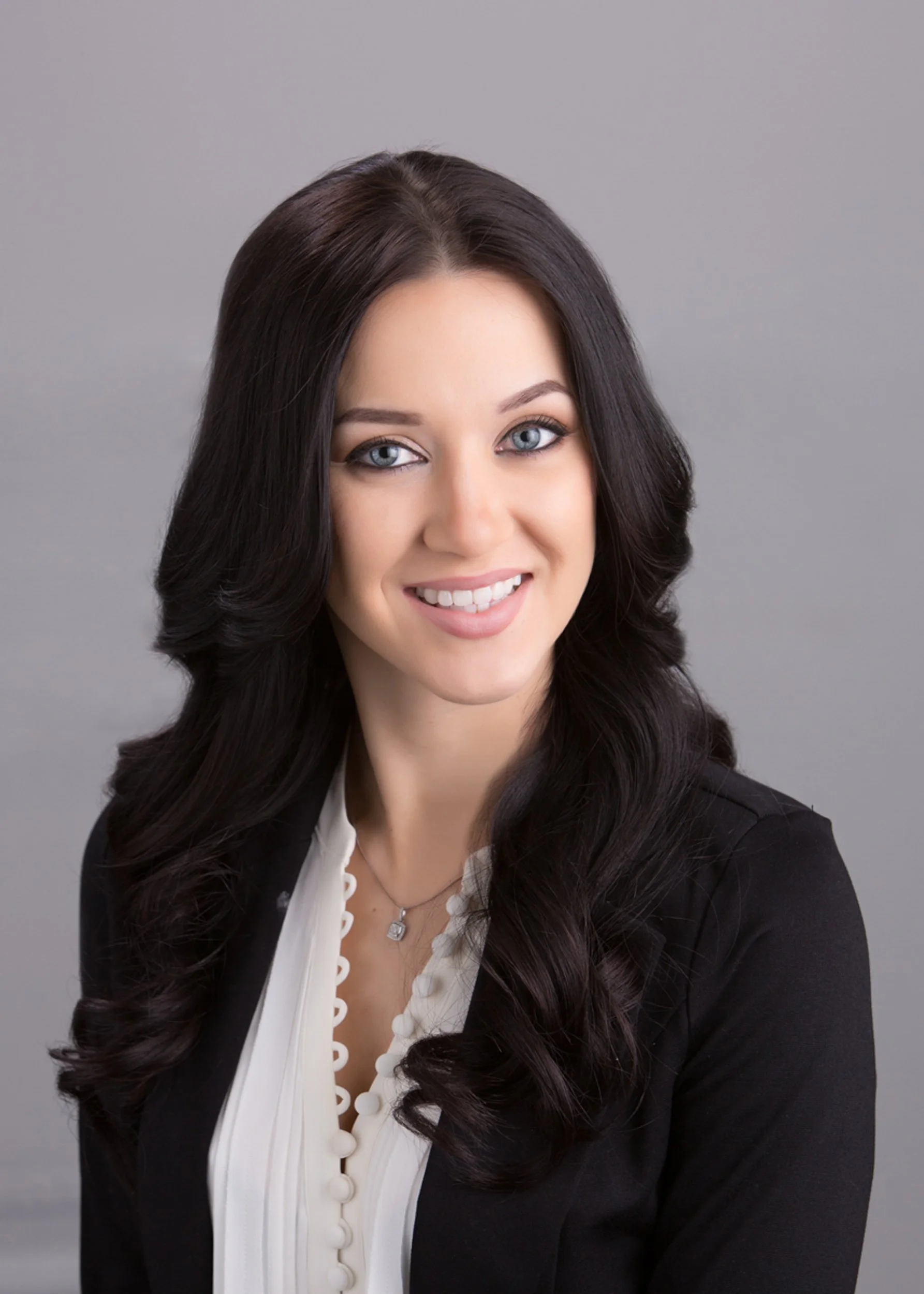 femalebusinessheadshot-30.jpg