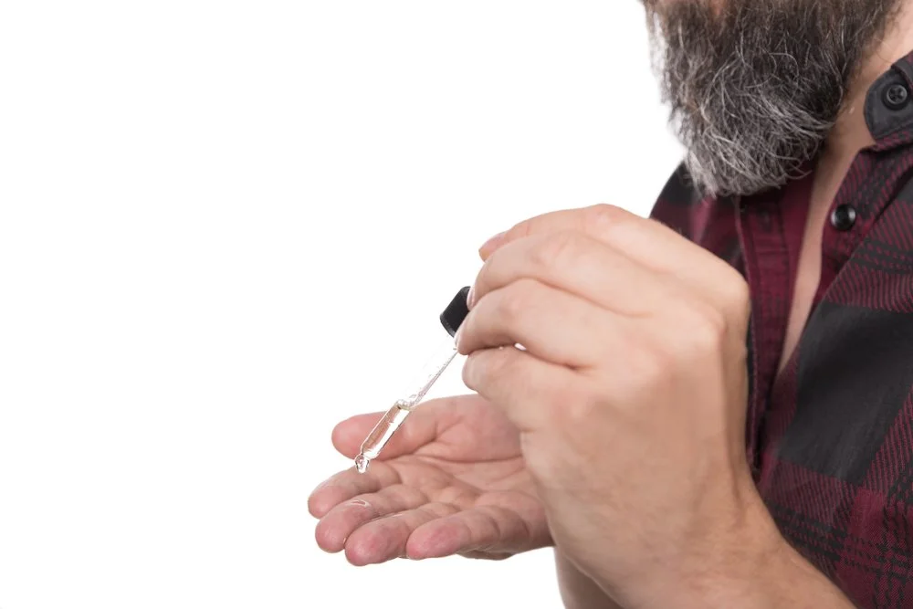 The Straight-Shooter Guide to Beard Oil &amp; Beard Balm For Every Beard Length &amp; Thickness