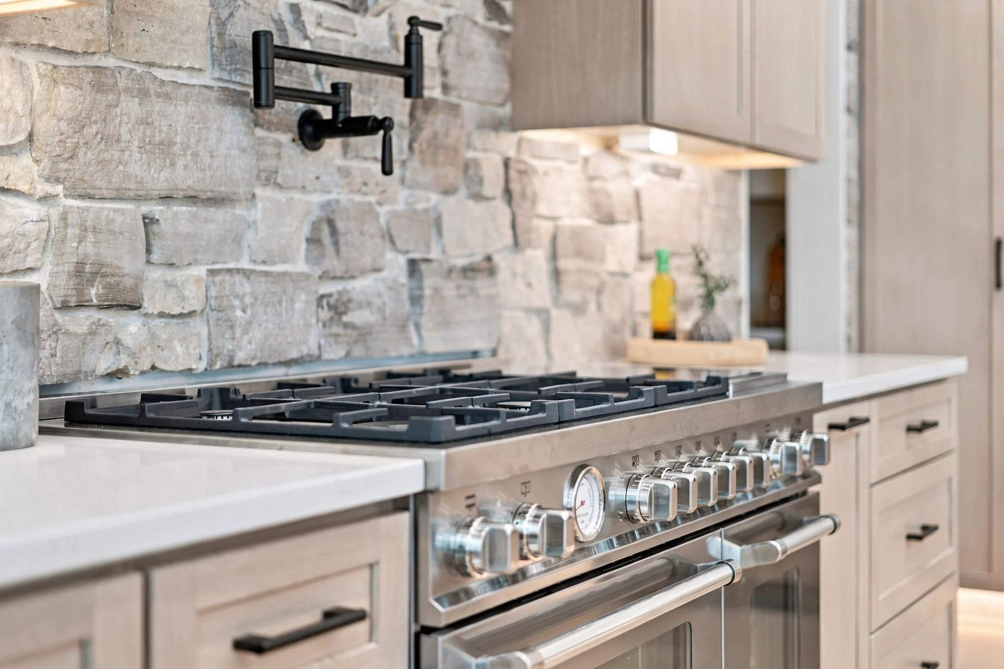 31-web-or-mls-1426_Holdridge_Cir_Wayzata_MN_55391_050.jpg