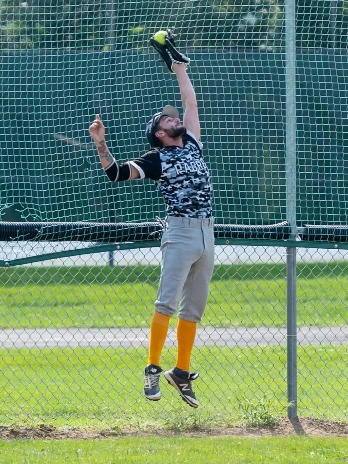 baseball.jpg