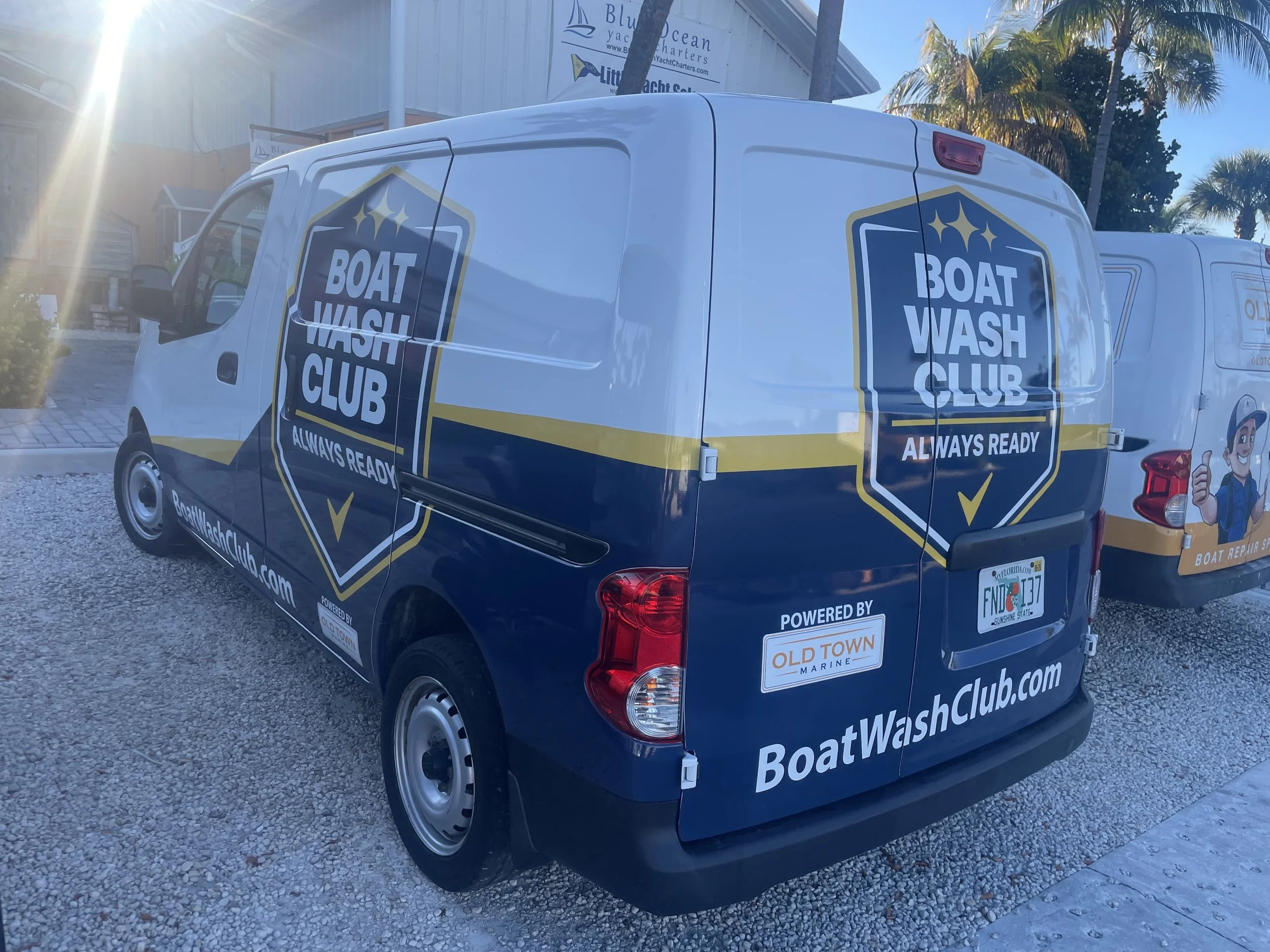 boat wash club van