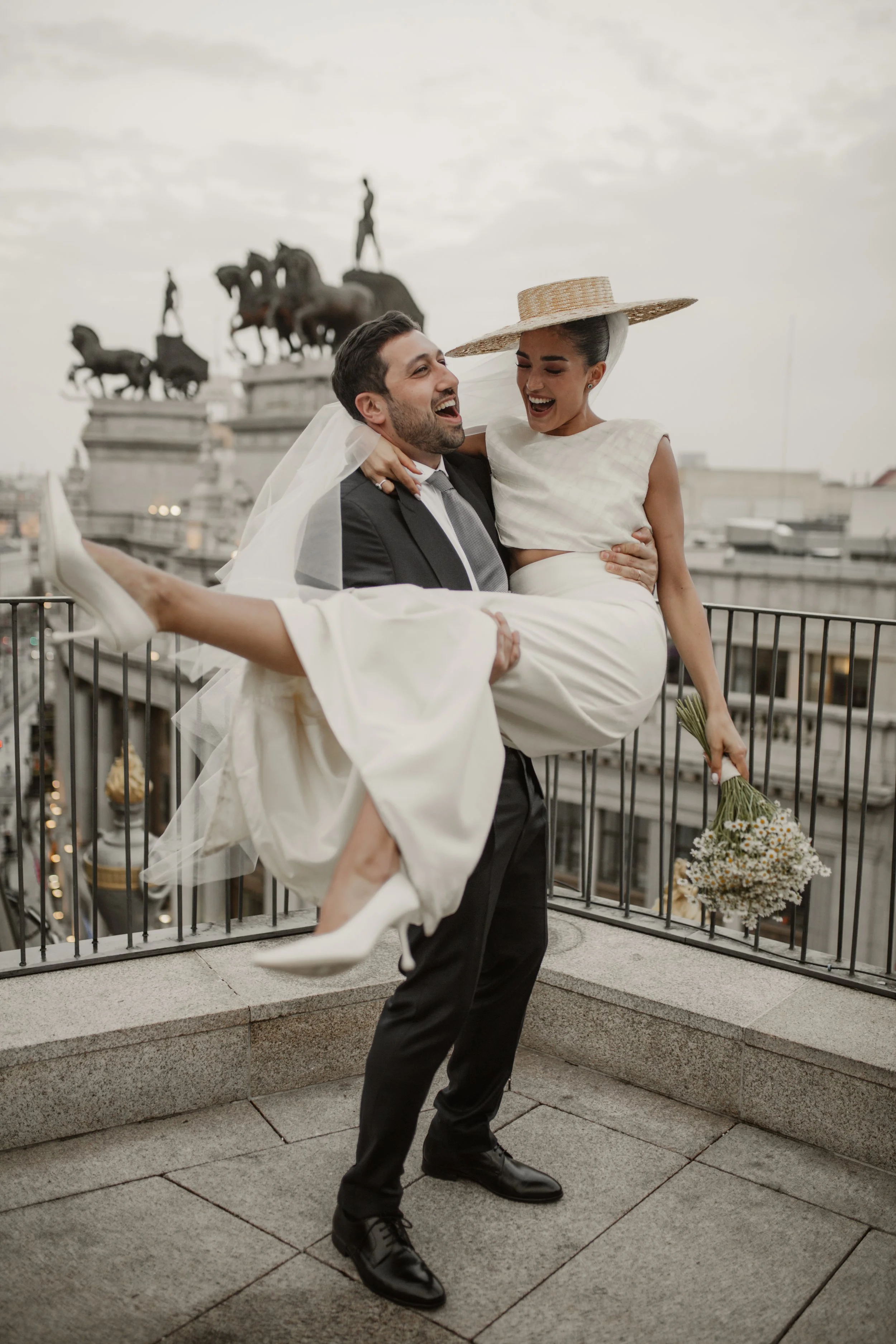 boda ale Capetillo,boda civil Madrid, fourseasons, novia pamela