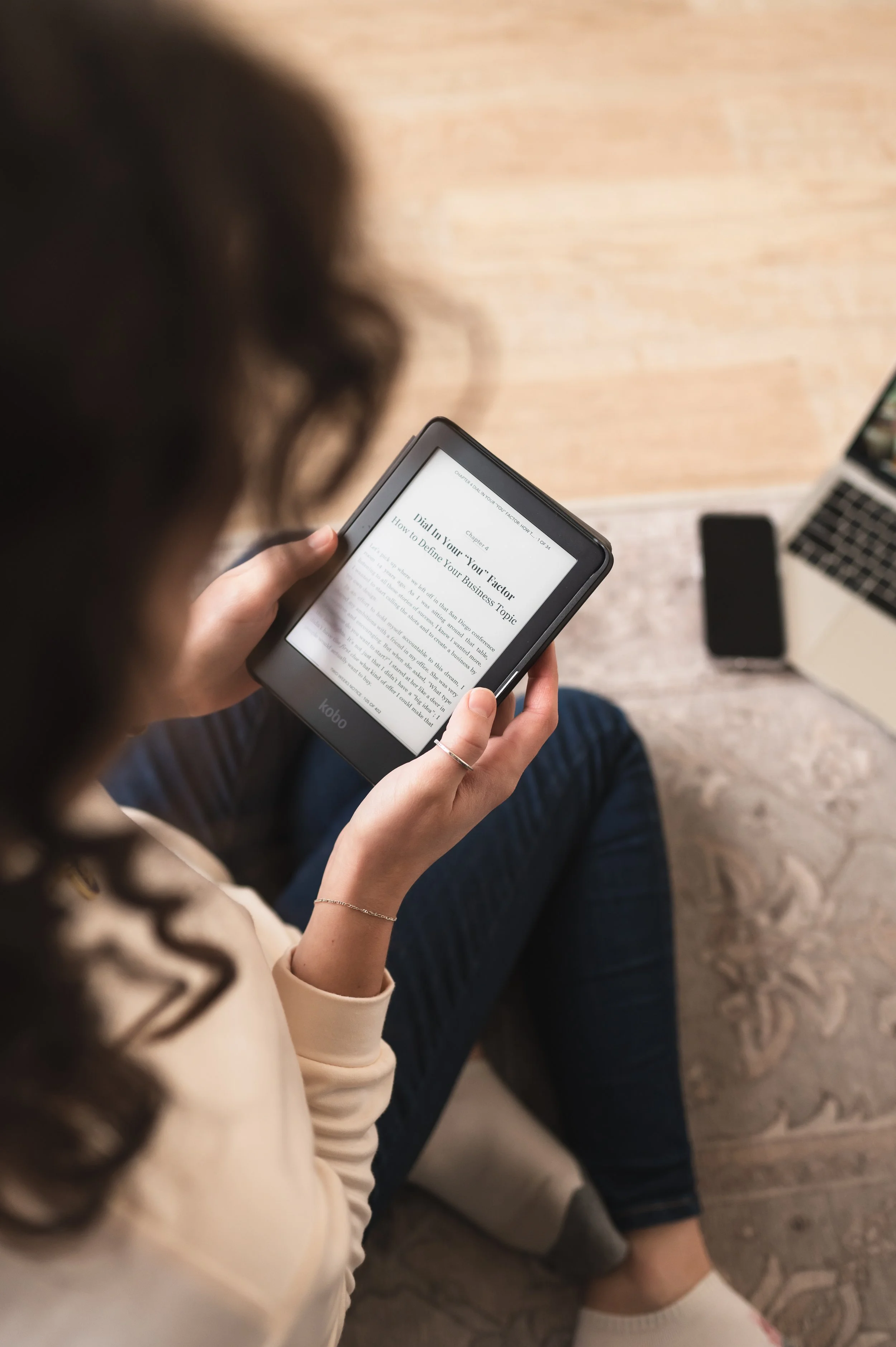 From Banking to Brand Photography &amp; Copywriting. This is My Entrepreneurship Origin Story