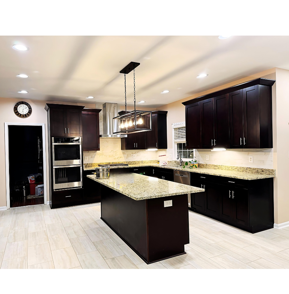 Traditional Transitional Kitchen Remodel by Arora Remodeling — Project 1 project photo