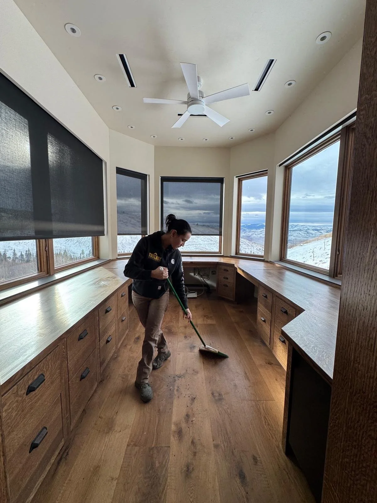 A project isn&rsquo;t finished until it&rsquo;s clean.
Our construction cleaning team handles the final details so homes are ready for handoff.

📍 Bozeman, MT

#CleanFinish #BozemanCleaning #MontanaHomes #ConstructionClean #FinalTouches #LocalBusine