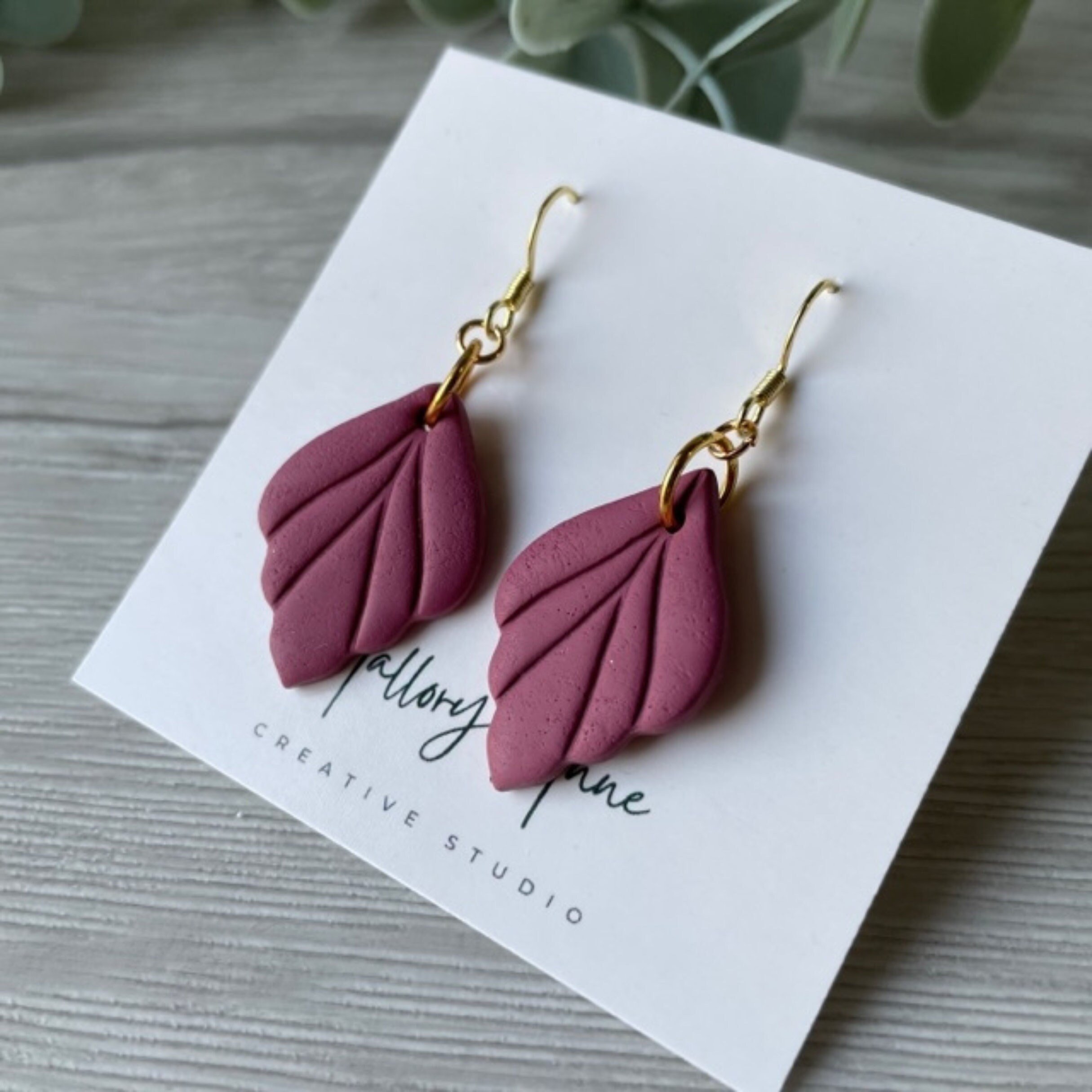 https://i.etsystatic.com/32382195/r/il/97f4c8/5285956567/il_fullxfull.5285956567_5spm.jpg