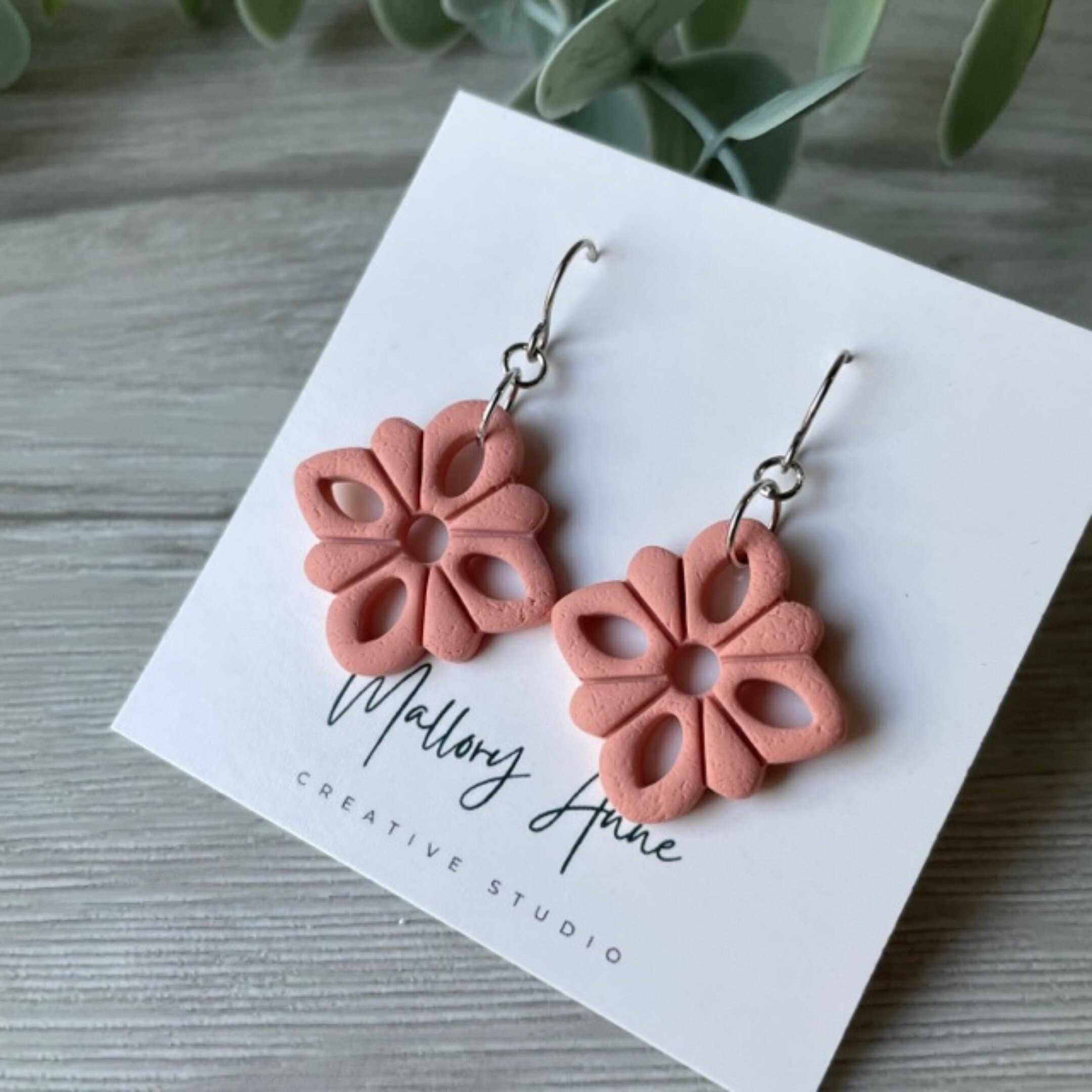 https://i.etsystatic.com/32382195/r/il/b7f6d8/5291191363/il_fullxfull.5291191363_jydn.jpg