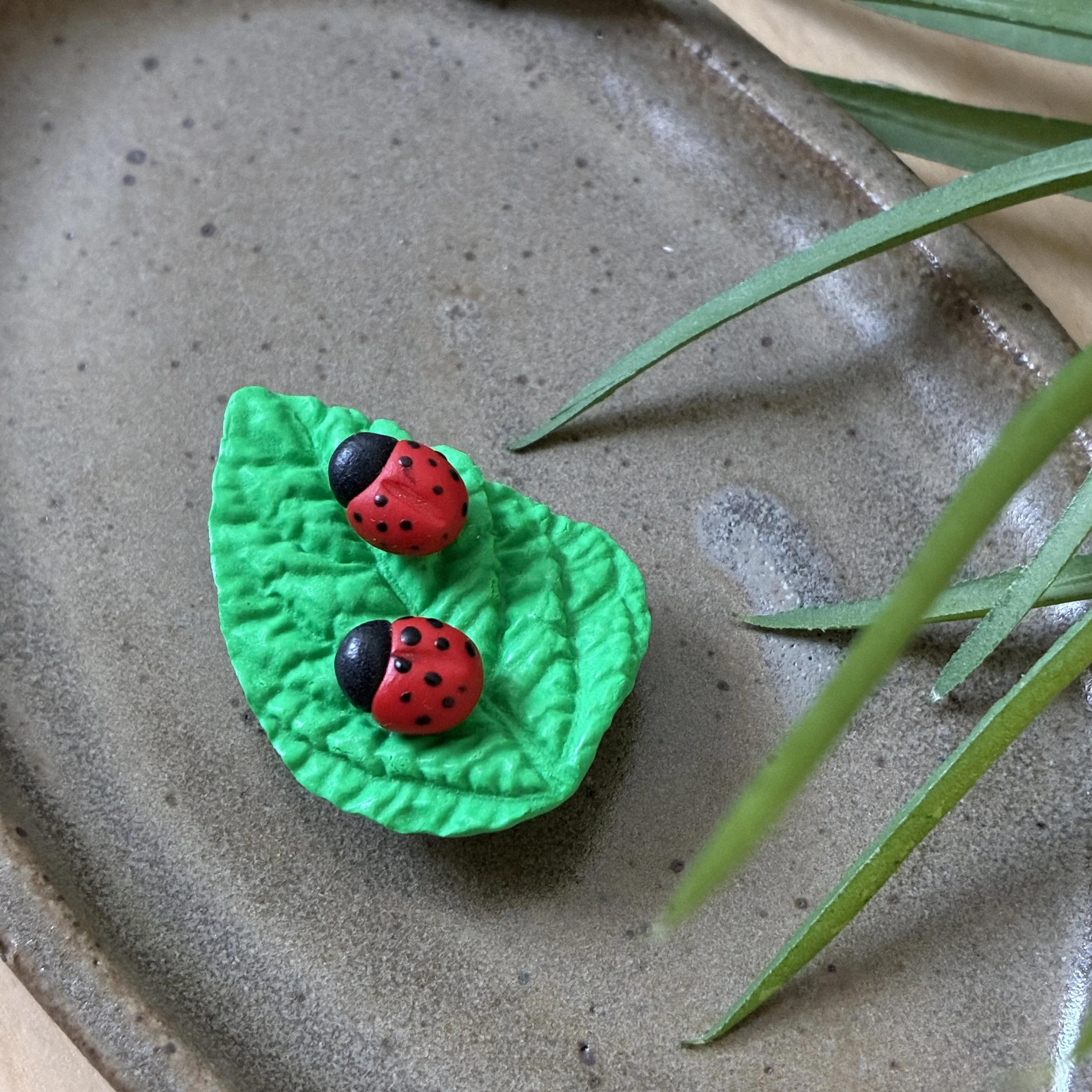 Lady Bug Leaf Magnet