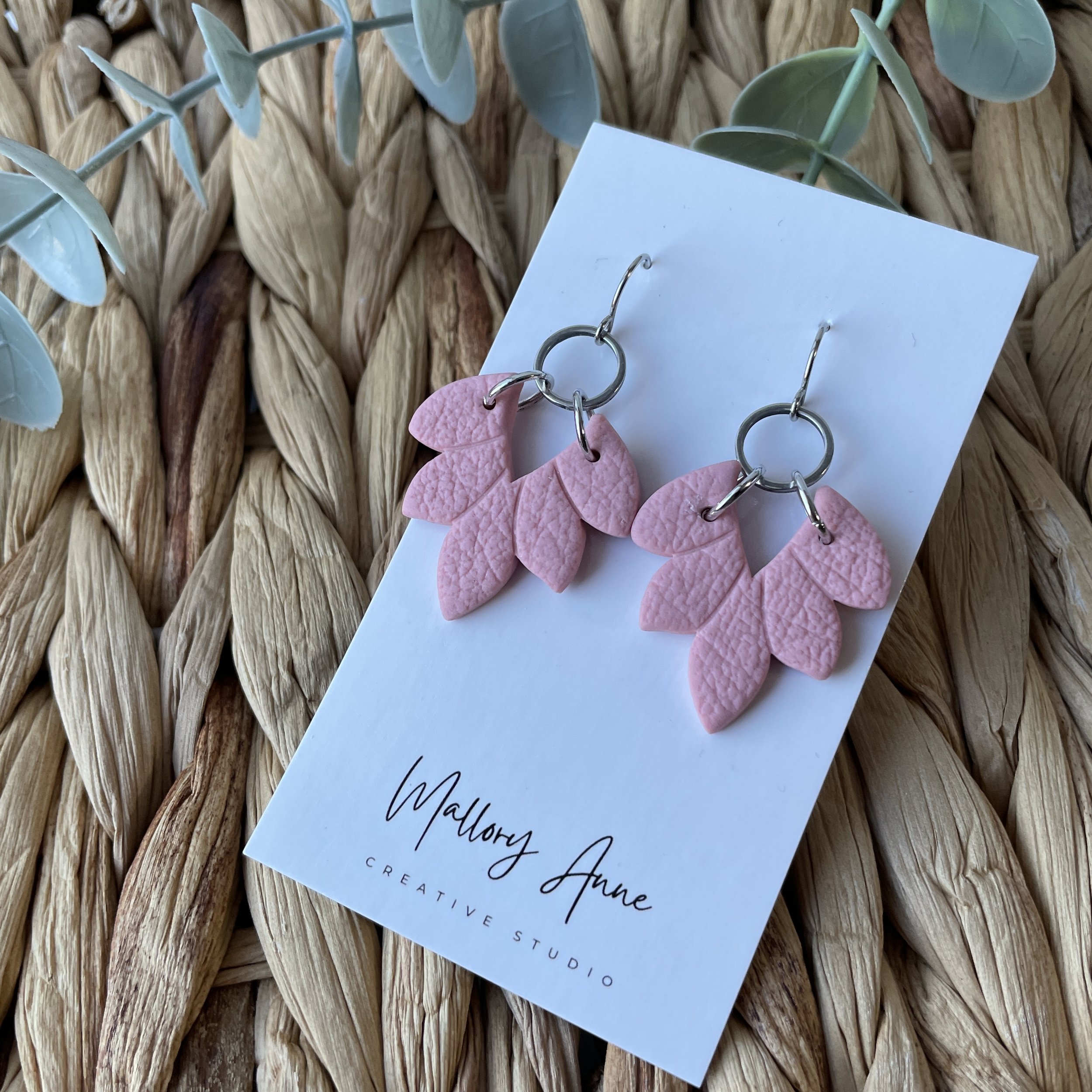 Neutral Leaf Cutout (Multiple Colors)