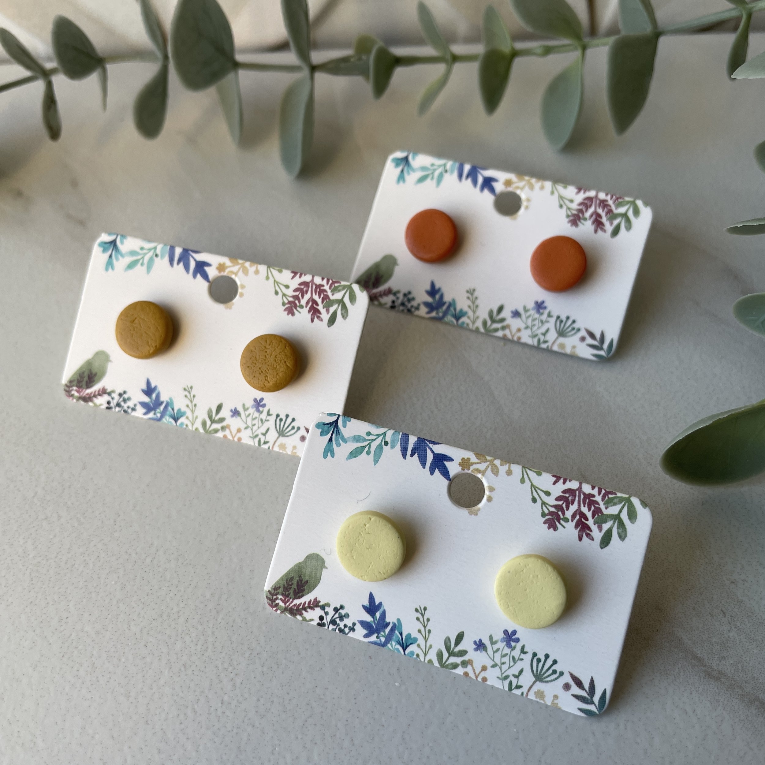 Yellow and Orange Studs