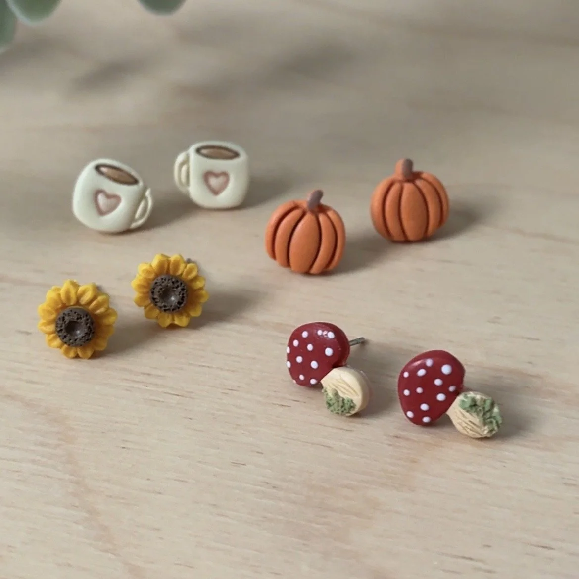 Fall Favourites Studs