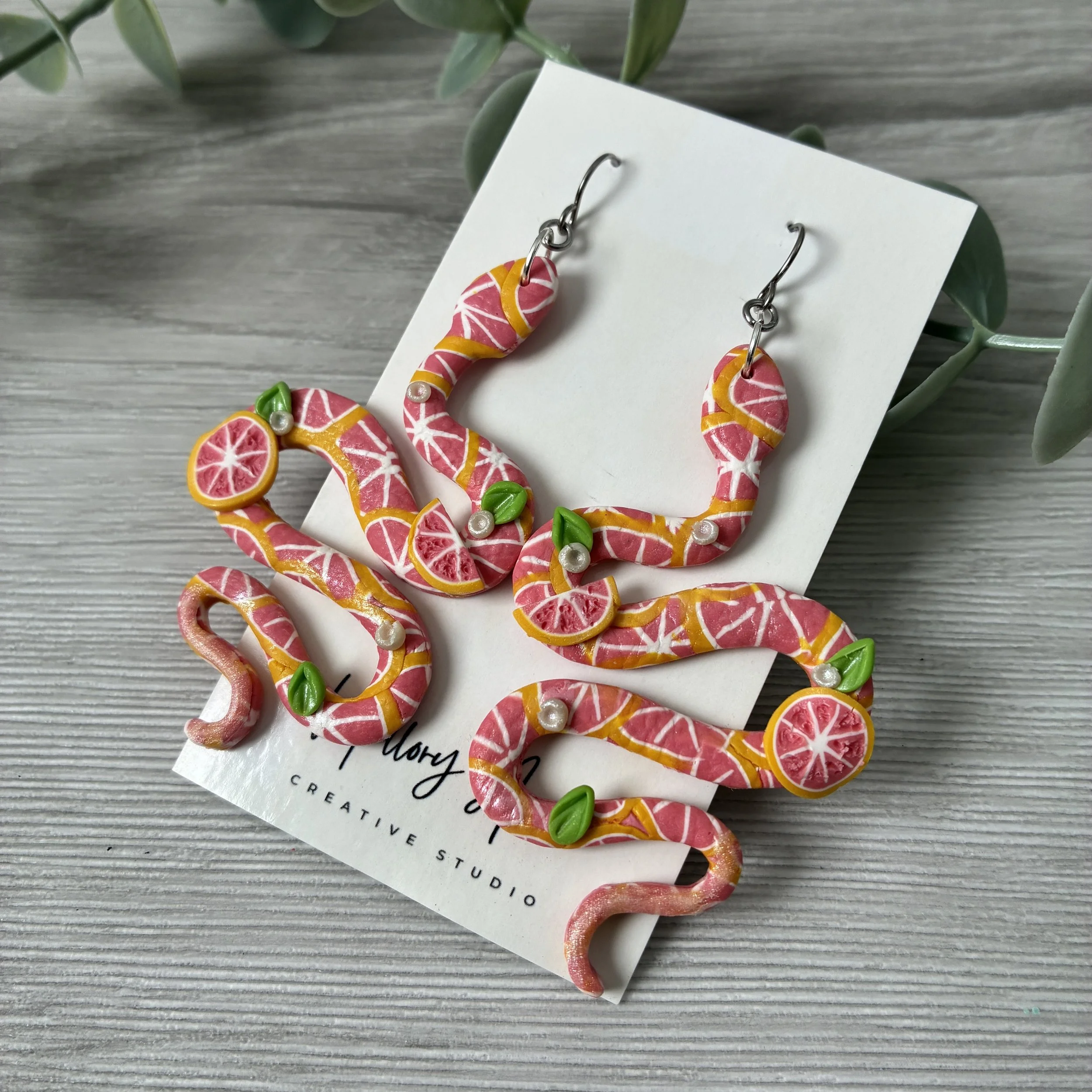 Fruit Snakes: Grapefruit