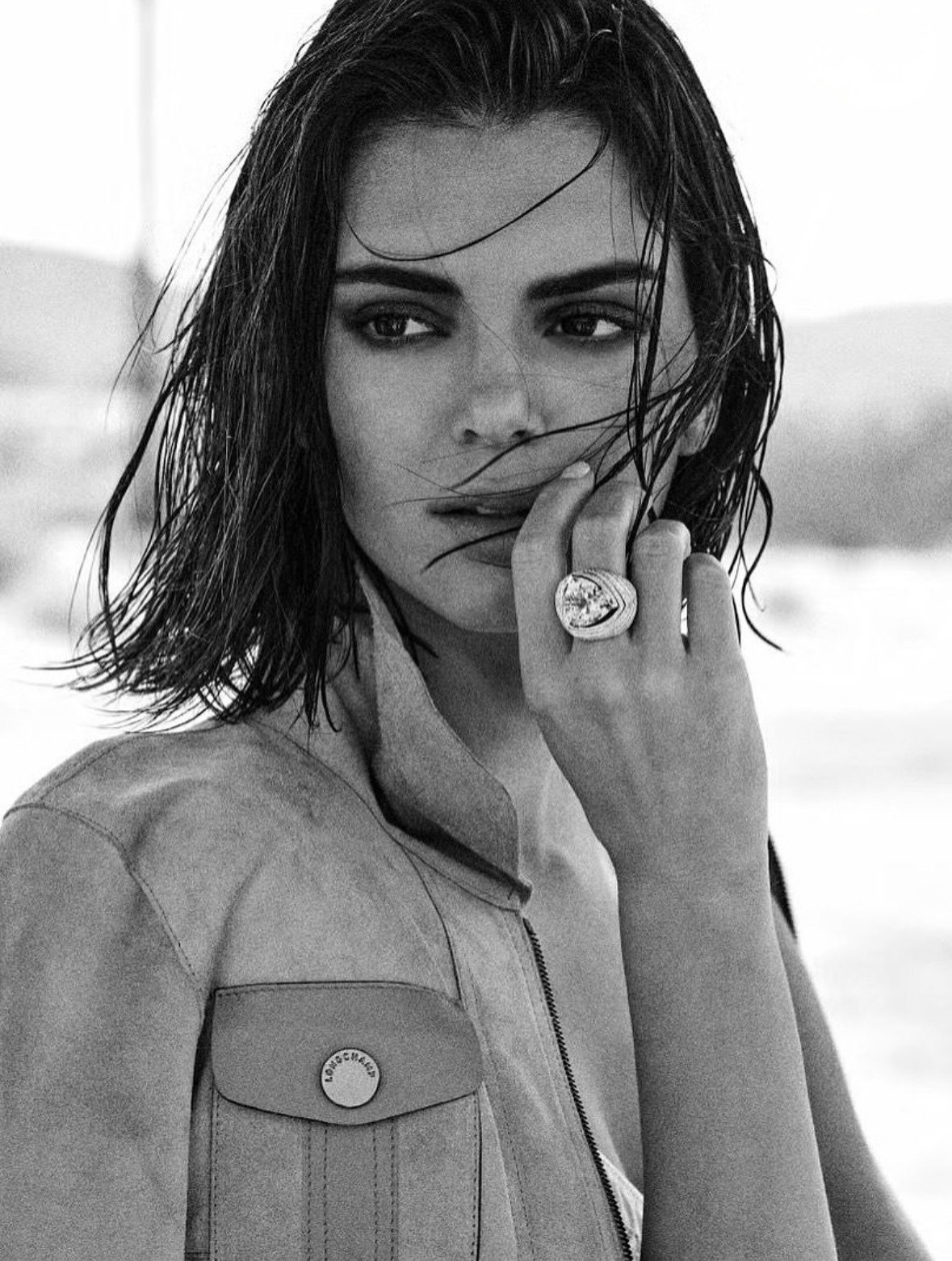 Still one of the most iconic Elle moments ever. Effortless beauty and timeless energy.

&bull;&bull;&bull;
#repost

@elleusa Happy birthday to @kendalljenner! Before self-care was a trend, the model was talking about it with #LanaDelRey (@honeymoon) 