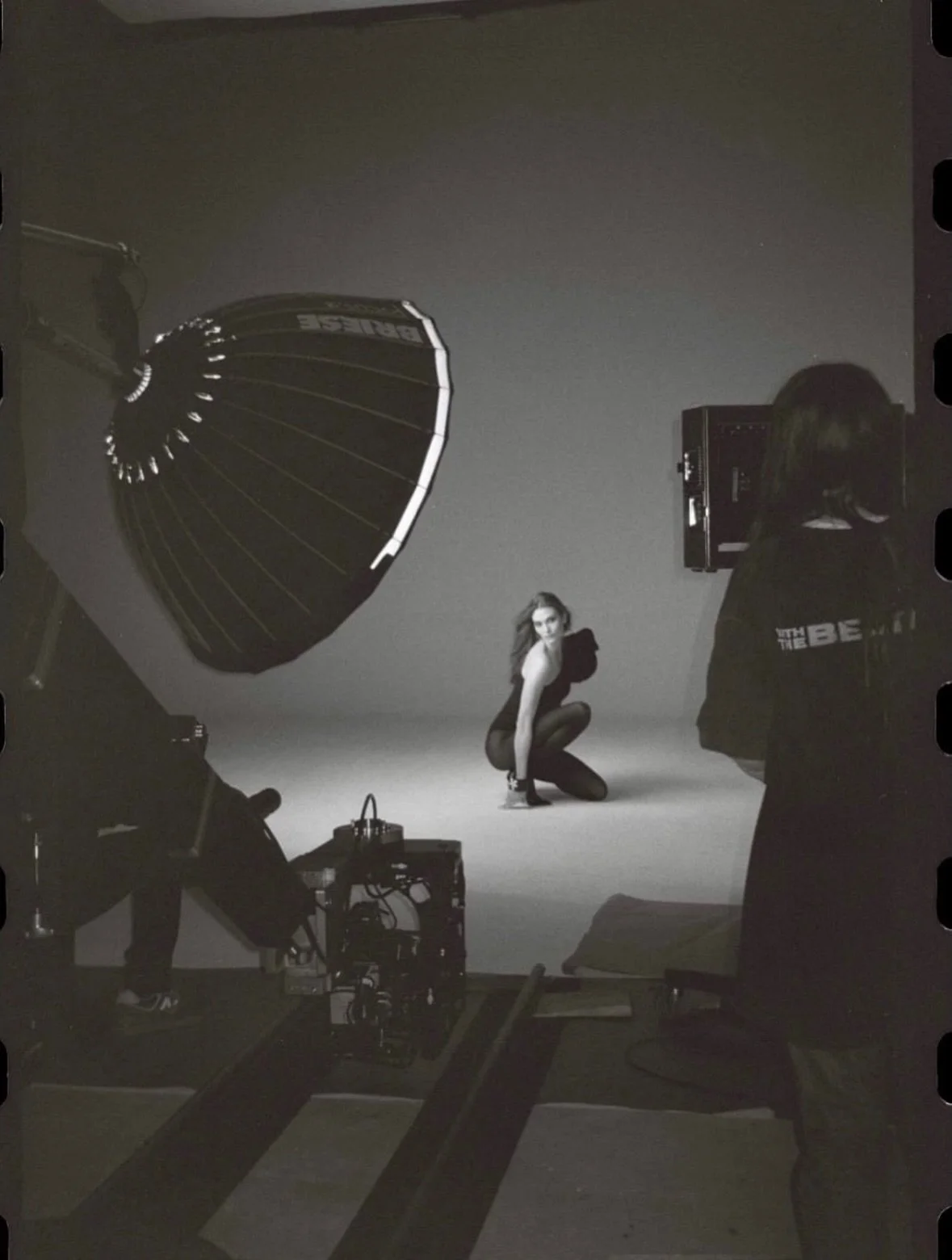 Beautiful 

&bull;&bull;&bull;
#repost
@karliekloss 🖤 by @carlijnjacobs