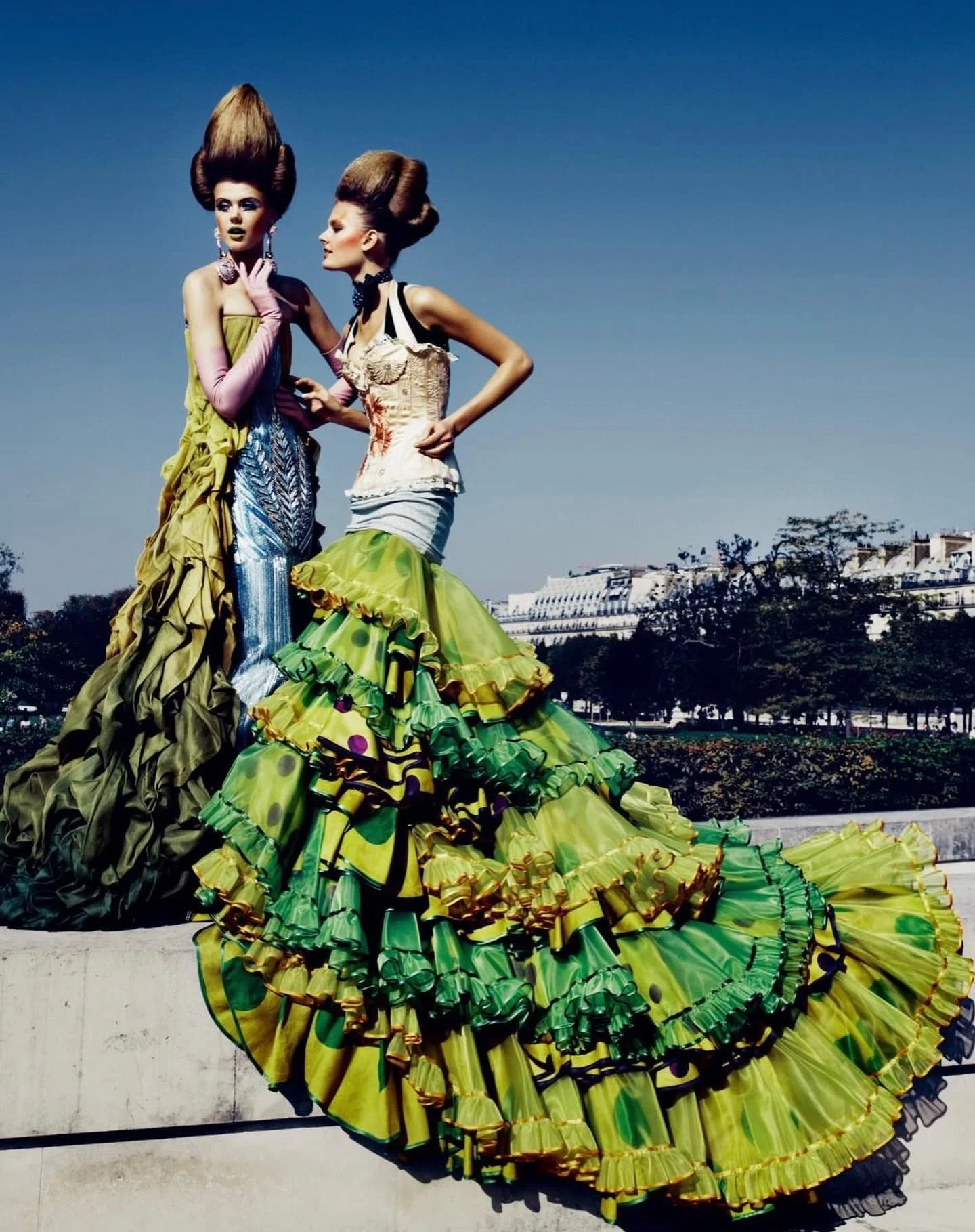 Dior Couture in Paris &hearts;️

&bull;&bull;&bull;
#repost

@patrickdemarchelier Dior Couture. Paris