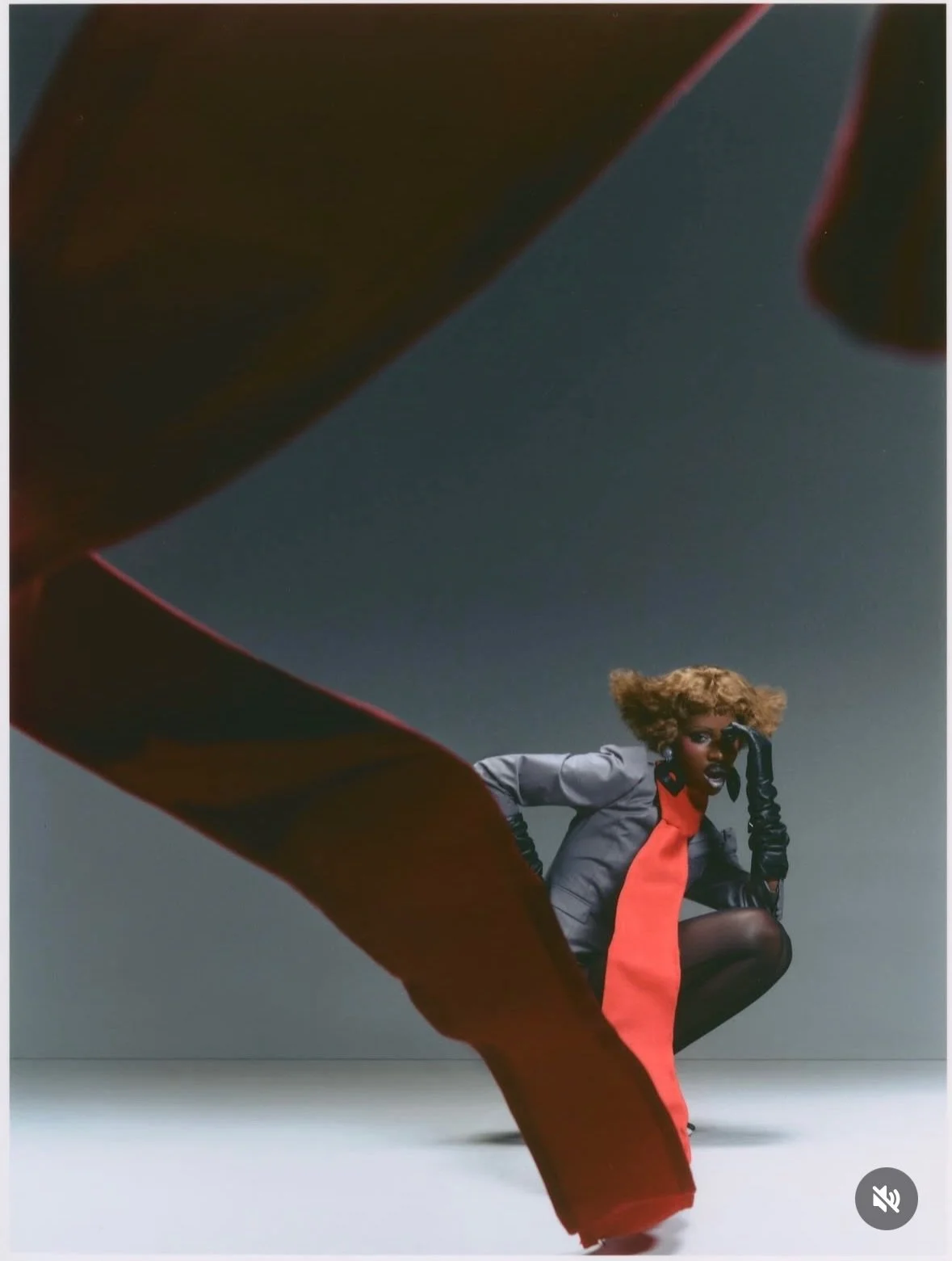 A striking balance of beauty, mood, and presence.

&bull;&bull;&bull;
#repost

@mark.c @yesimshay_ photographed by Mark Clennon

producer. Mitchell D. Jones
model. @yesimshay_
lighting/first assist: @bnickleberry stylist. @styleisinyou
style assist. 