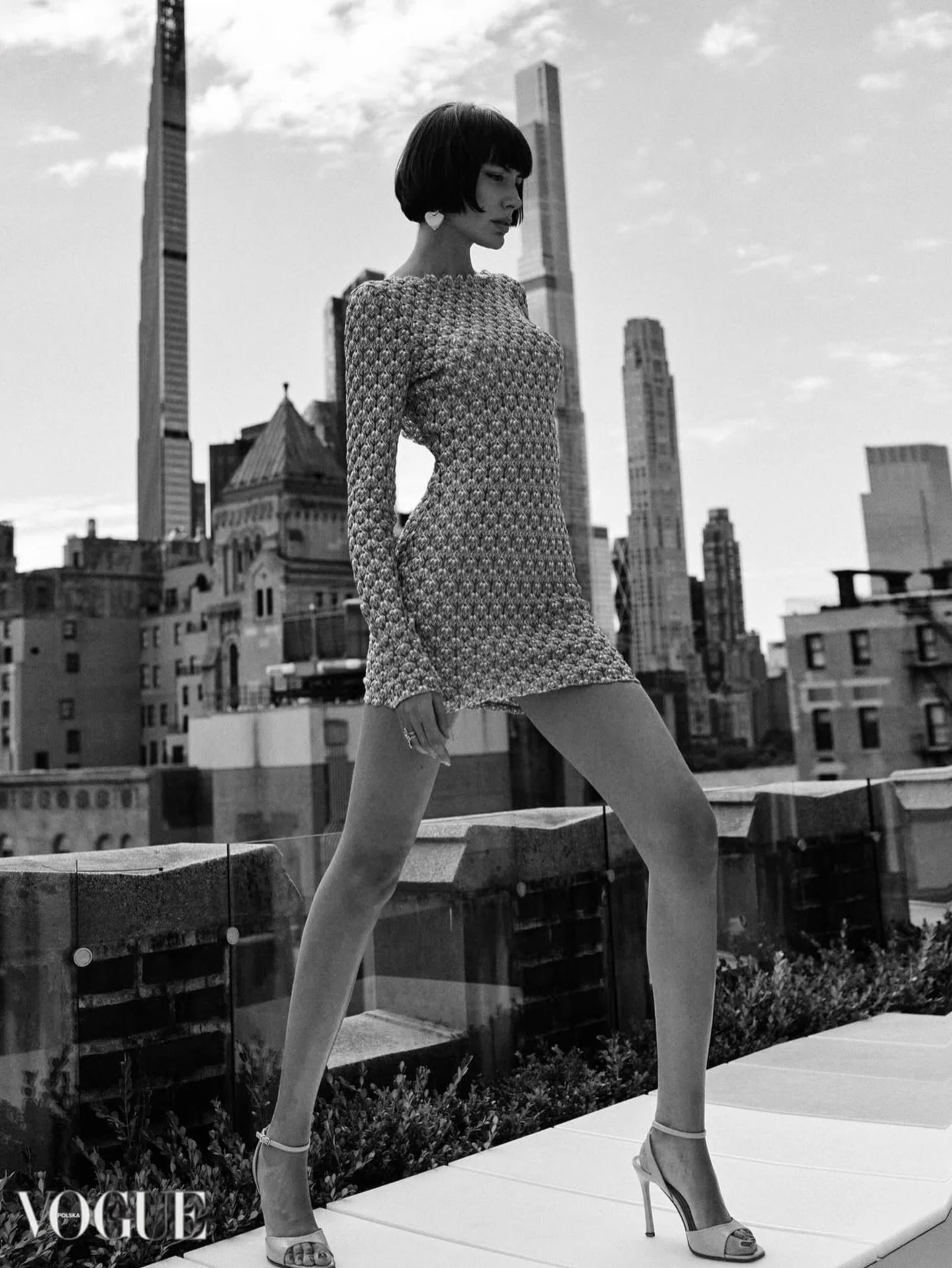 Not just a look. A whole mood above New York 

&bull;&bull;&bull;
#repost

eleftheria.psycha @mirror51
@missoni @vogue.polska
#model #editorial #newyork #fashion