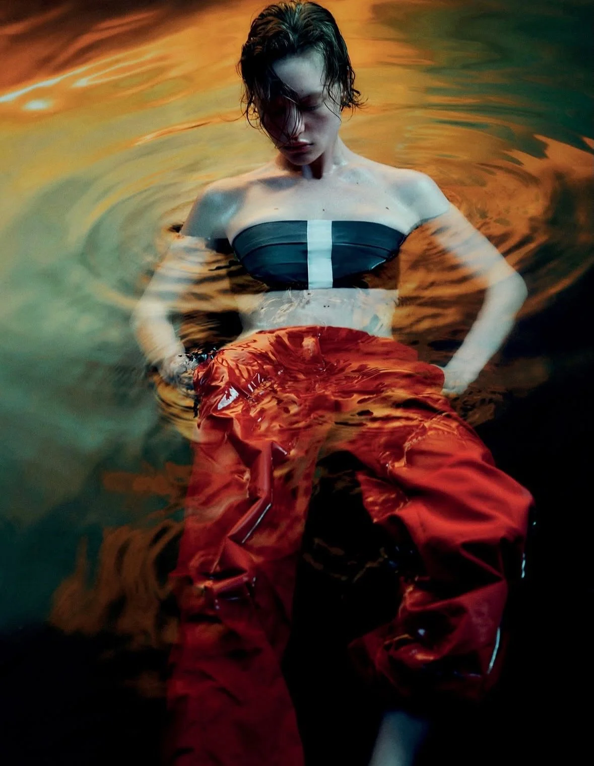 A beautiful cover story where fashion feels suspended between dream, light, and desire

&bull;&bull;&bull;
#repost

@numeromagazine
NUM&Eacute;RO 262&mdash;&rsquo;BAIN DE MINUIT&rsquo;&mdash;COVER STORY 
@Mayasturn_ photographed by @TxemaYeste, style