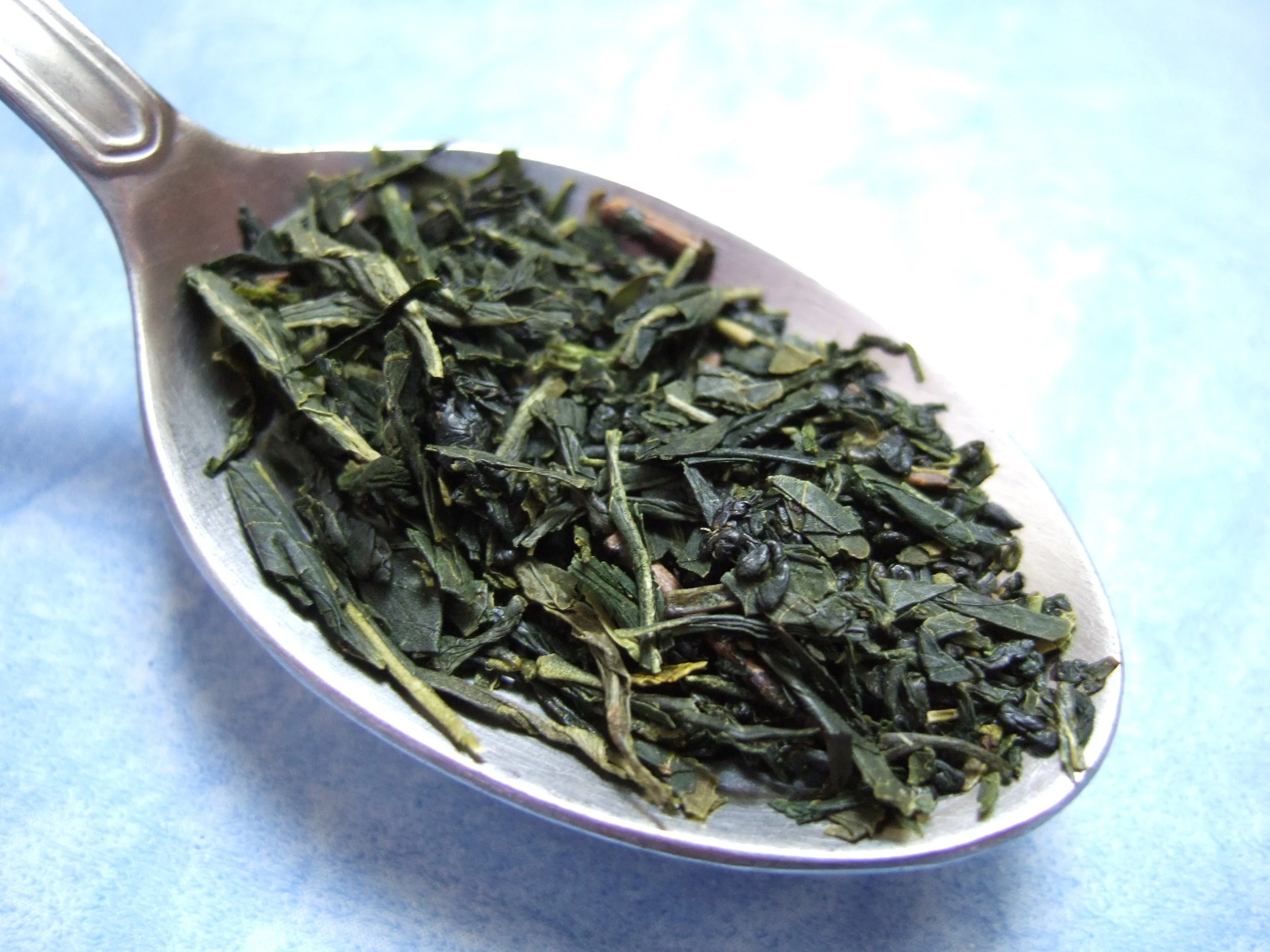 Green tea leaves