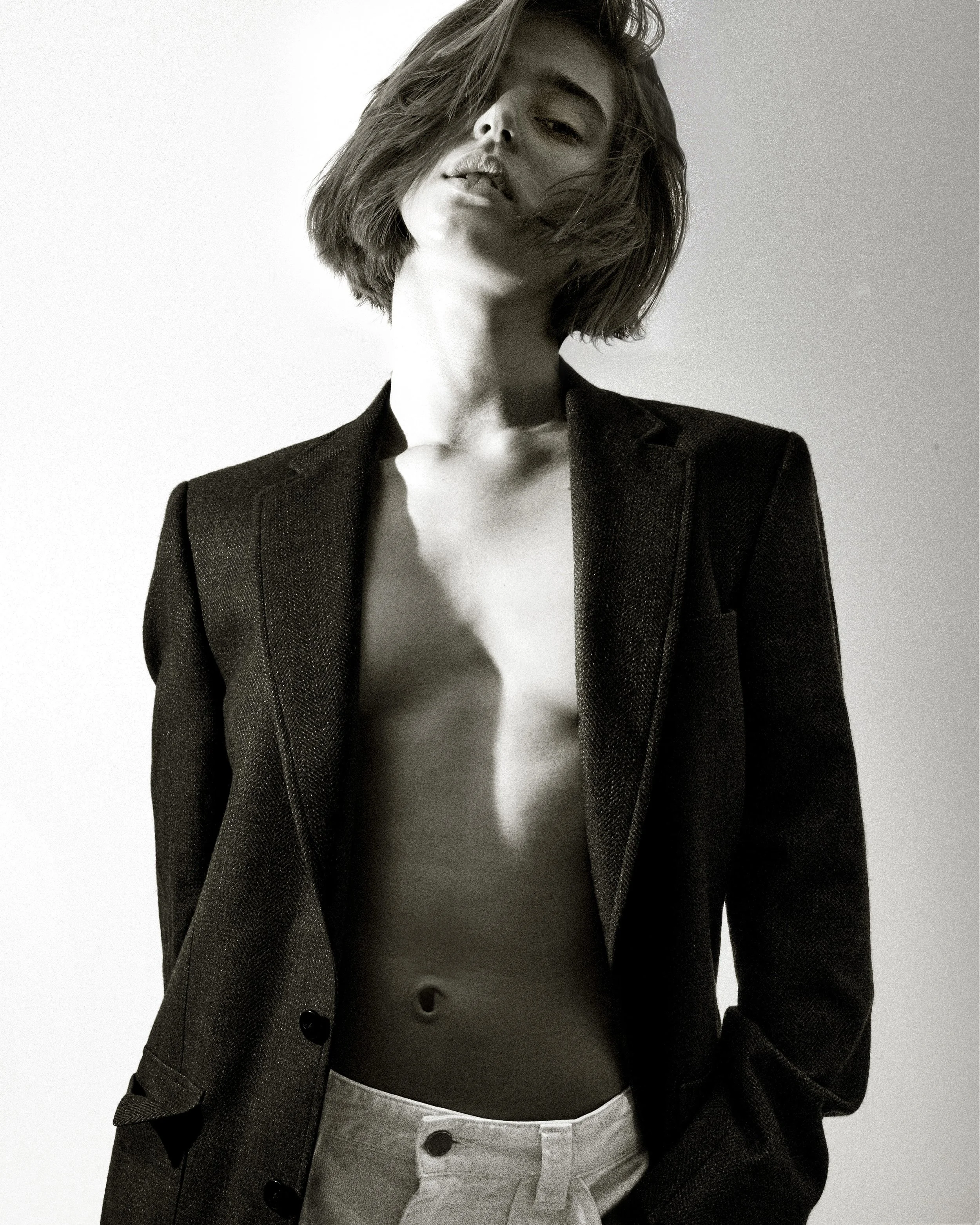 ANHELINA_BLAZER_BW_VDEF.jpg