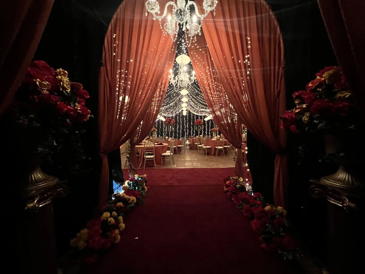medium_1042024135649530_1st_wedding_sm.jpg