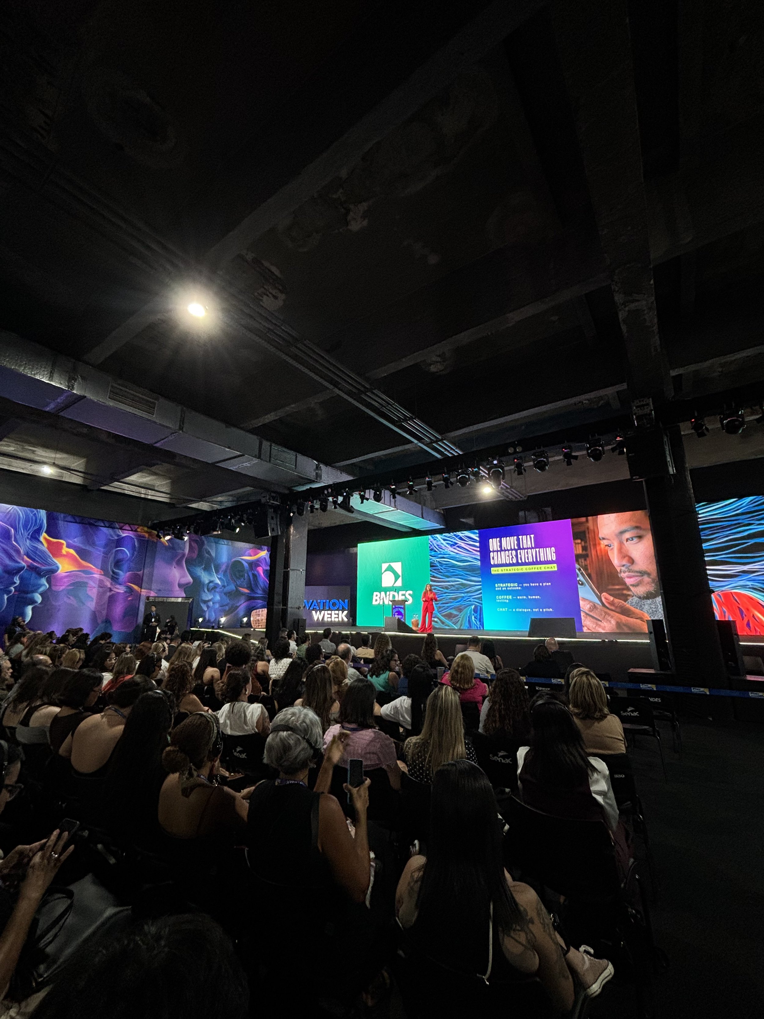 What Event Planners Should Know About Booking a Latina Keynote Speaker