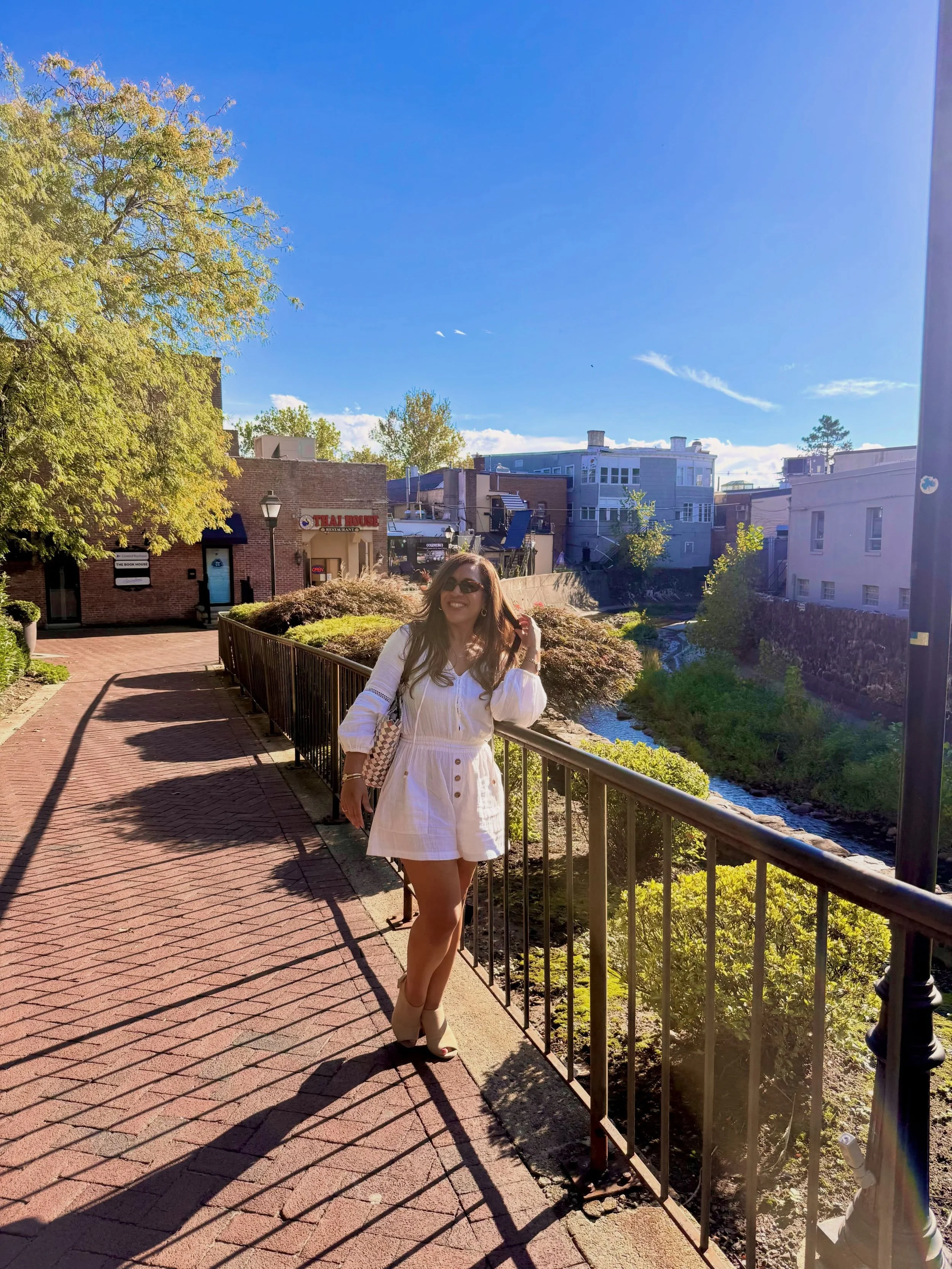 Welcome to Meg Ryan season, New Jersey edition. Breakfast at the @boathousecafe in Passaic. Drive through downtown Cranford. Delicious bowl of pho in Millburn. If you have people to spend a beautiful fall Saturday with, you&rsquo;re winning at life. 