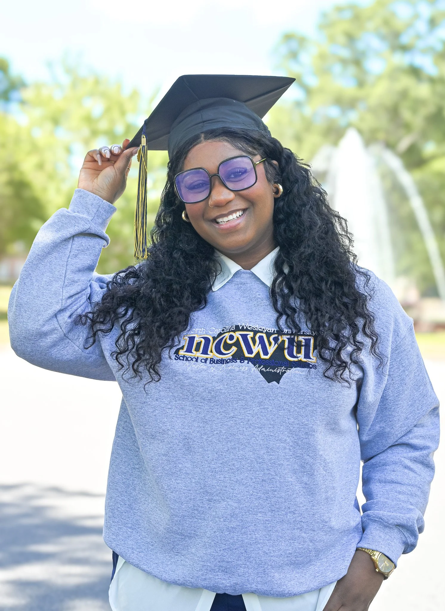 senior graduation photos Rocky Mount NC NC Wesleyan student cap and gown portrait
