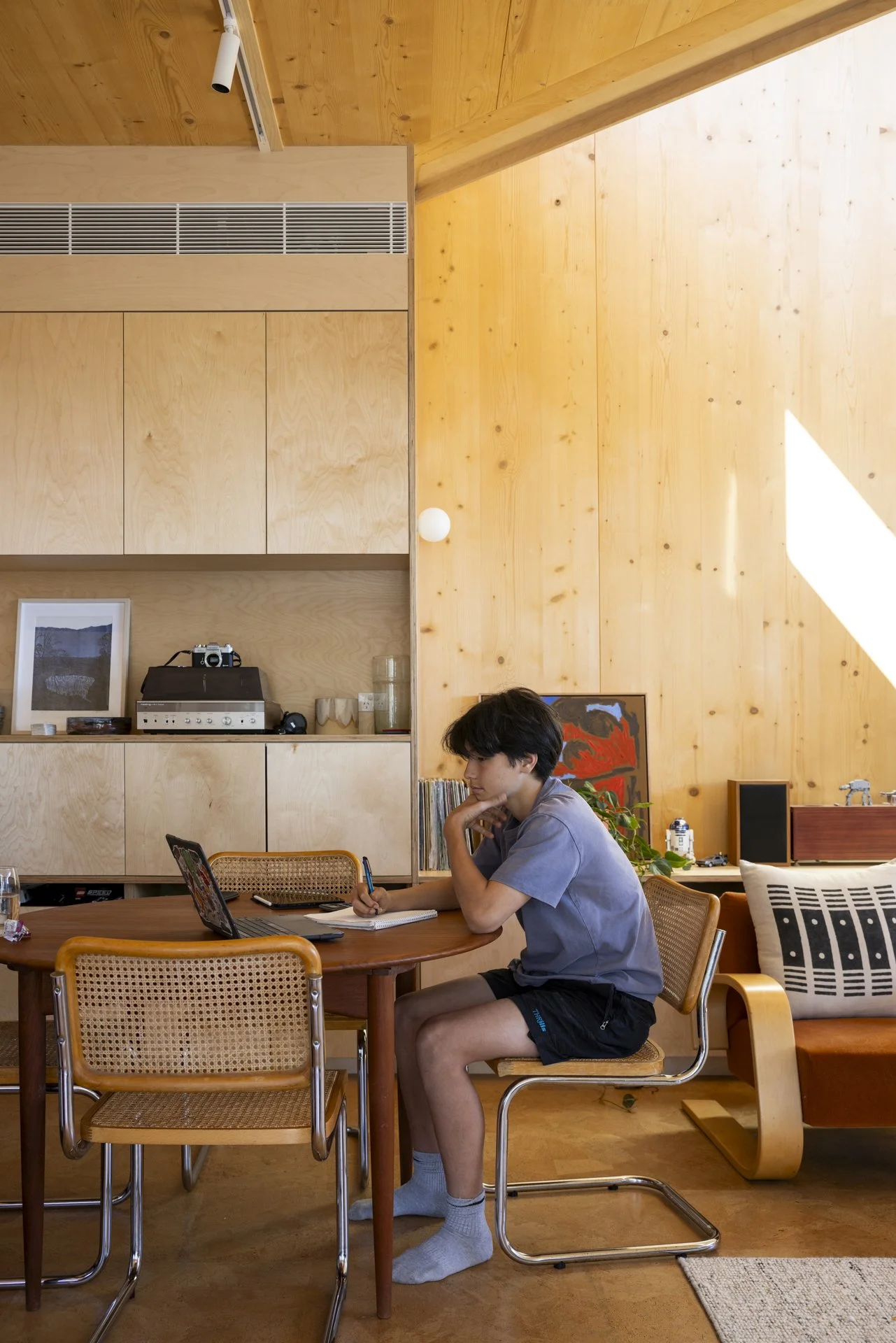 Living space for family life 