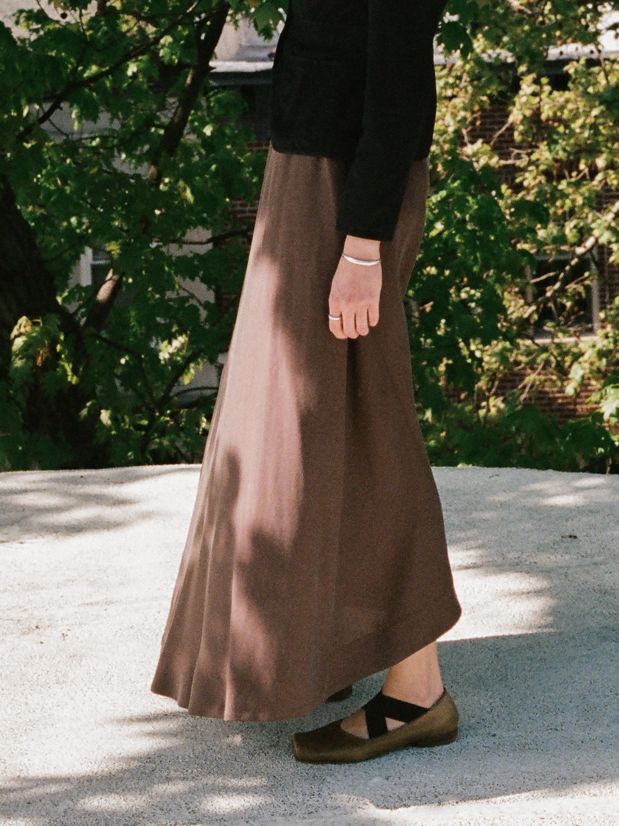 TILTING SKIRT
