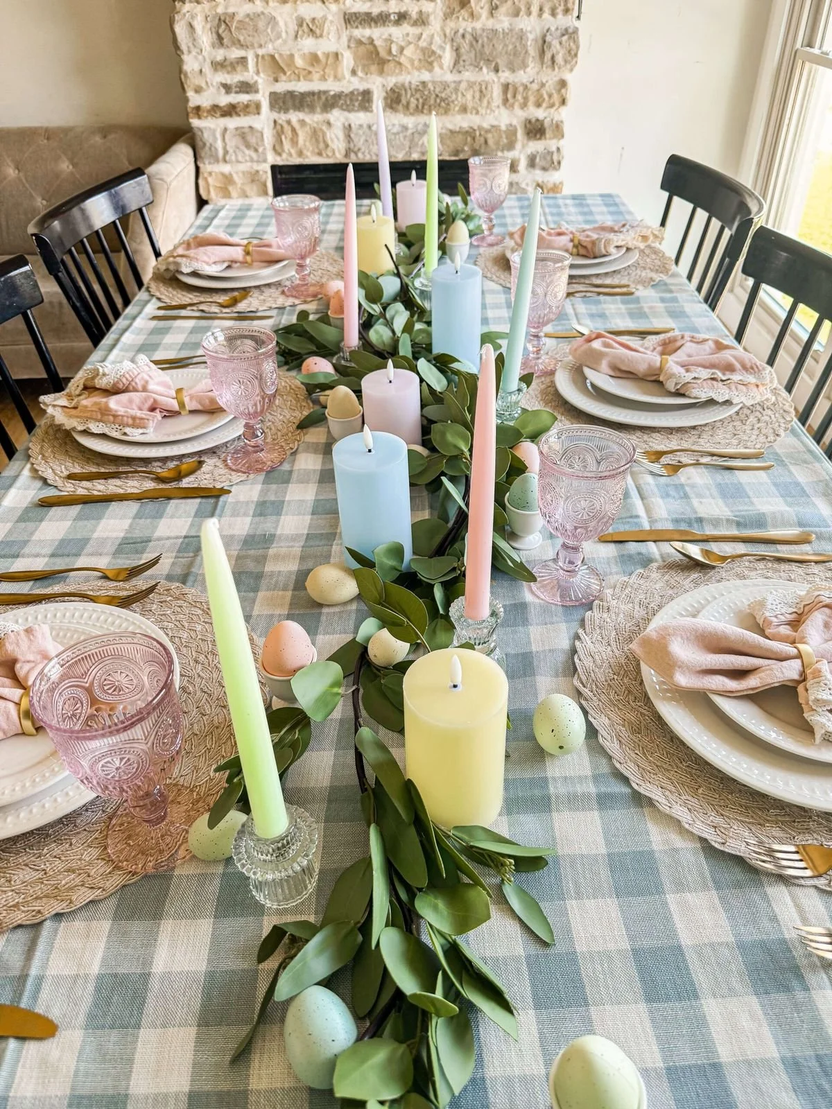 Egg hunts, brunch tables, pastel florals, and spring sunshine 🌷

Whether you're hosting a small Easter brunch or a big family gathering, the best events are the ones that feel relaxed, welcoming, and full of good conversation.

Spring is one of my f