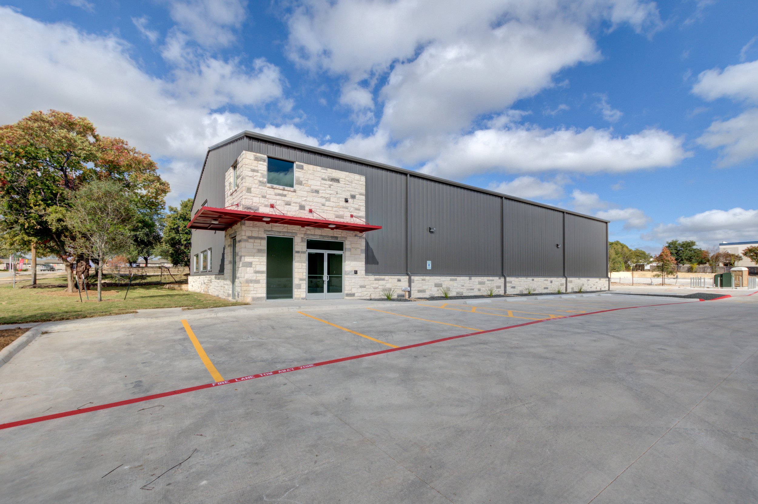 Exterior-19.jpg