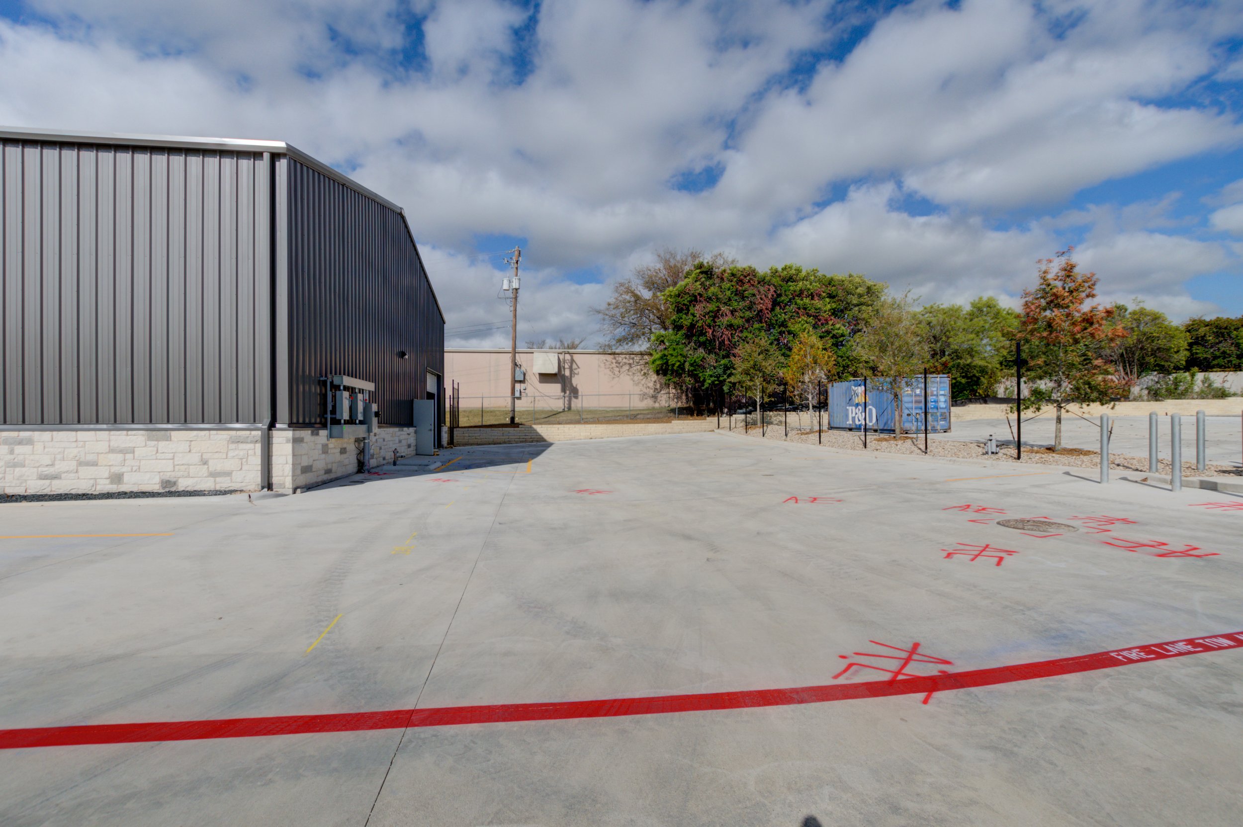 Exterior-1.jpg