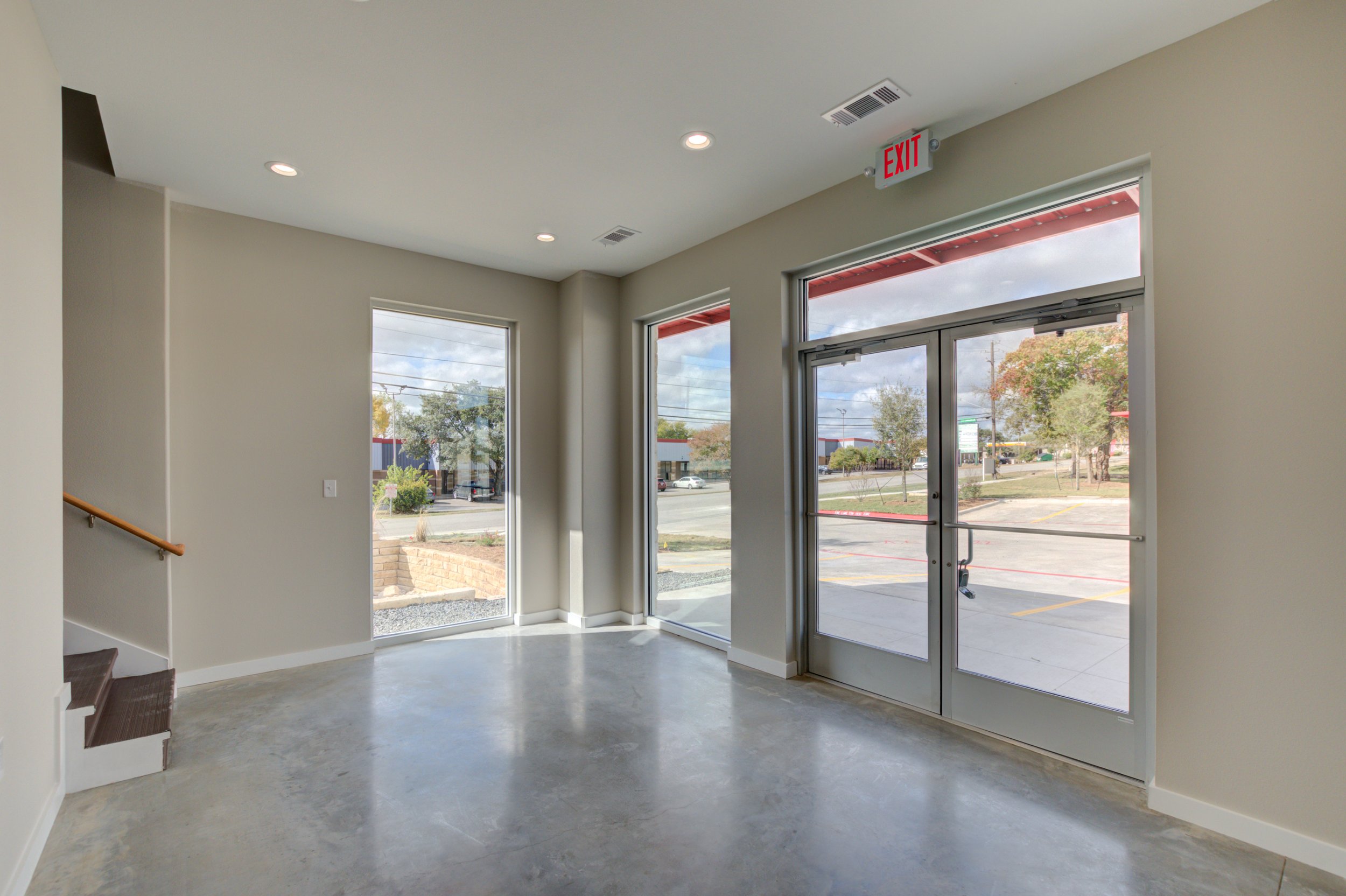 Entrance-3.jpg