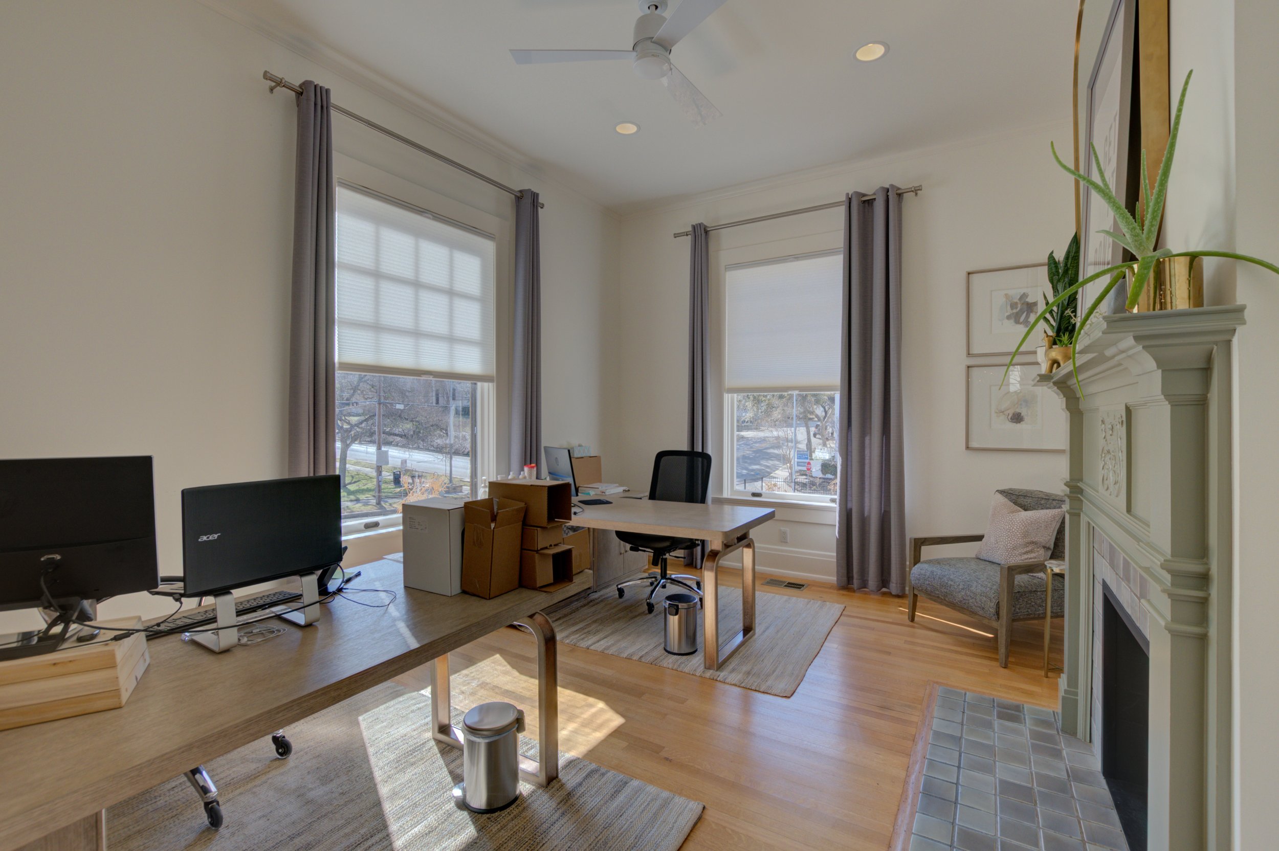 Office-1stfloor15.jpg