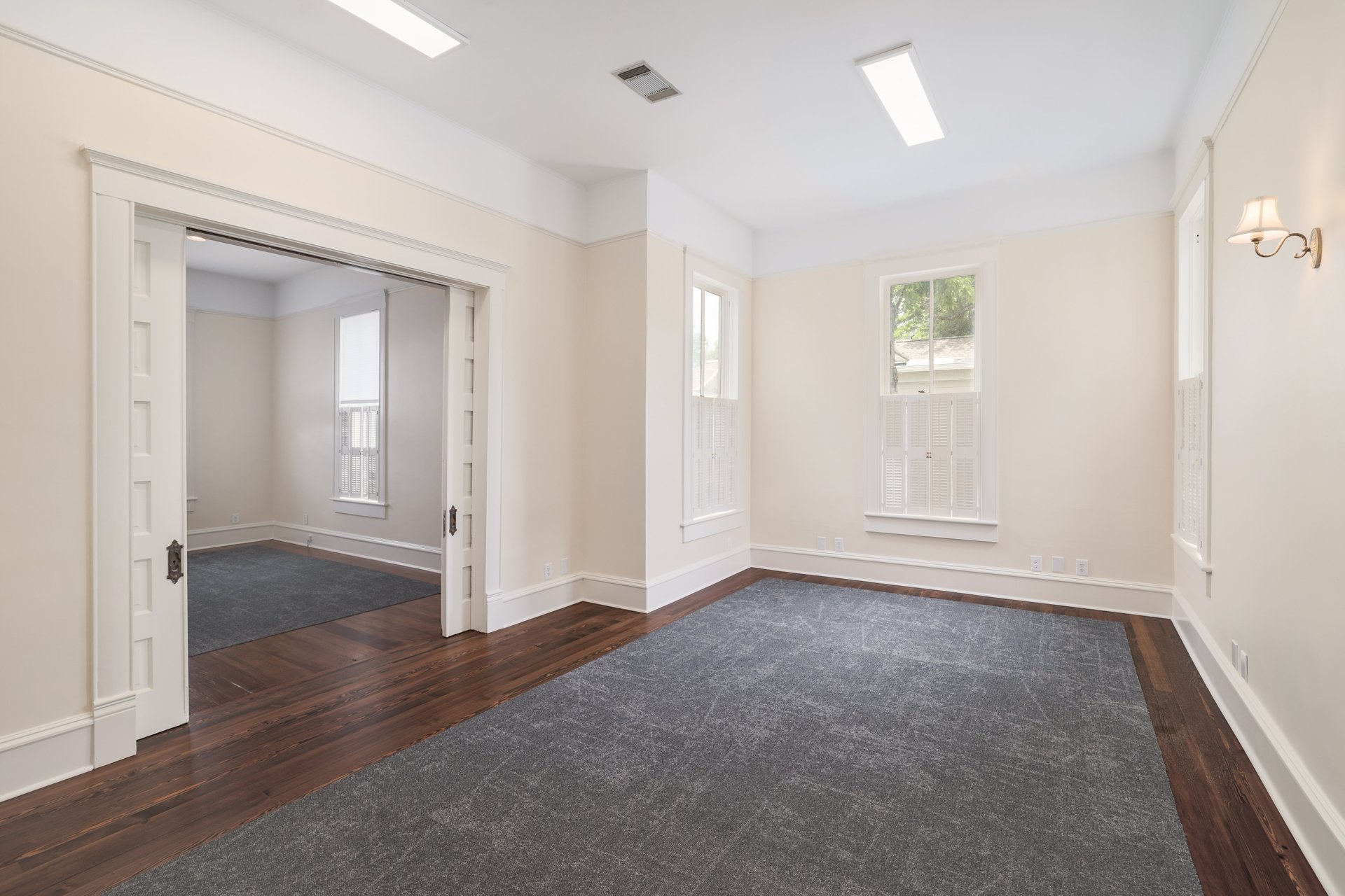 602 West 13th St 009.jpg-SMALL.JPG