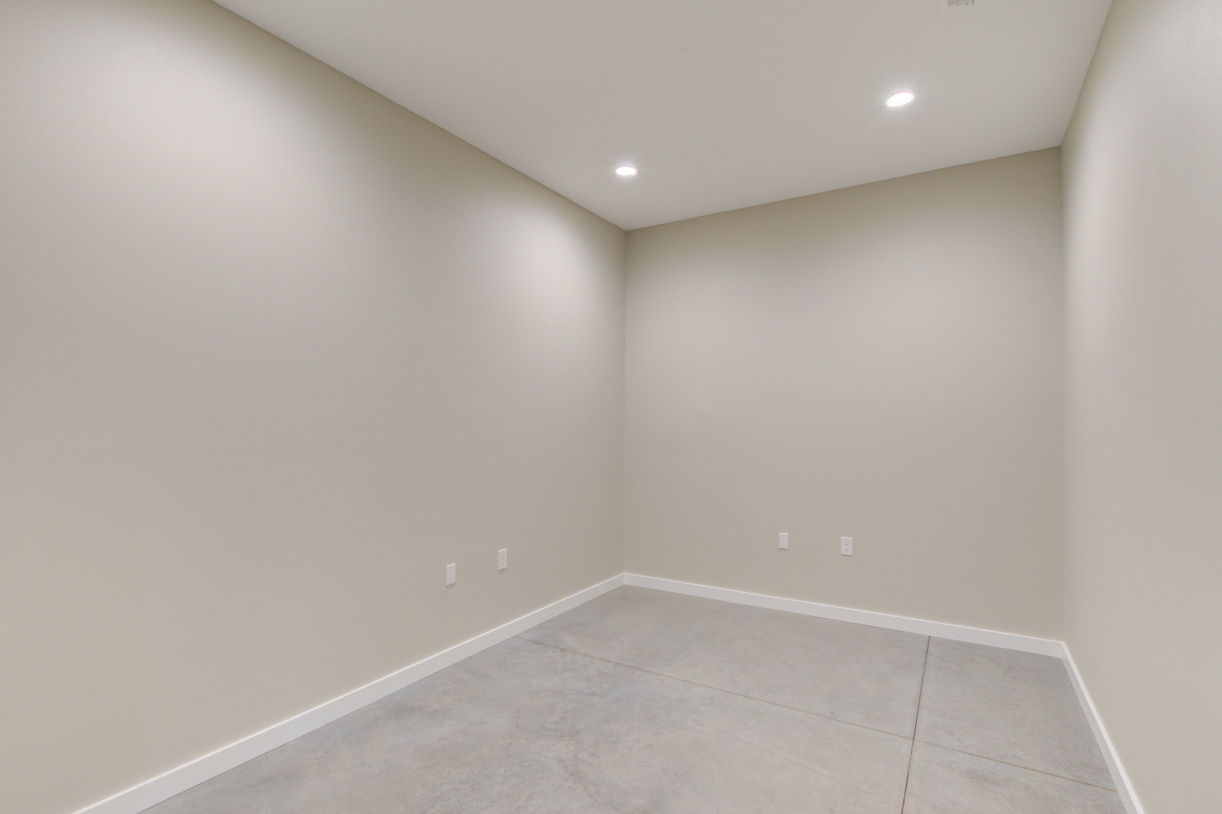 Office-4.jpg