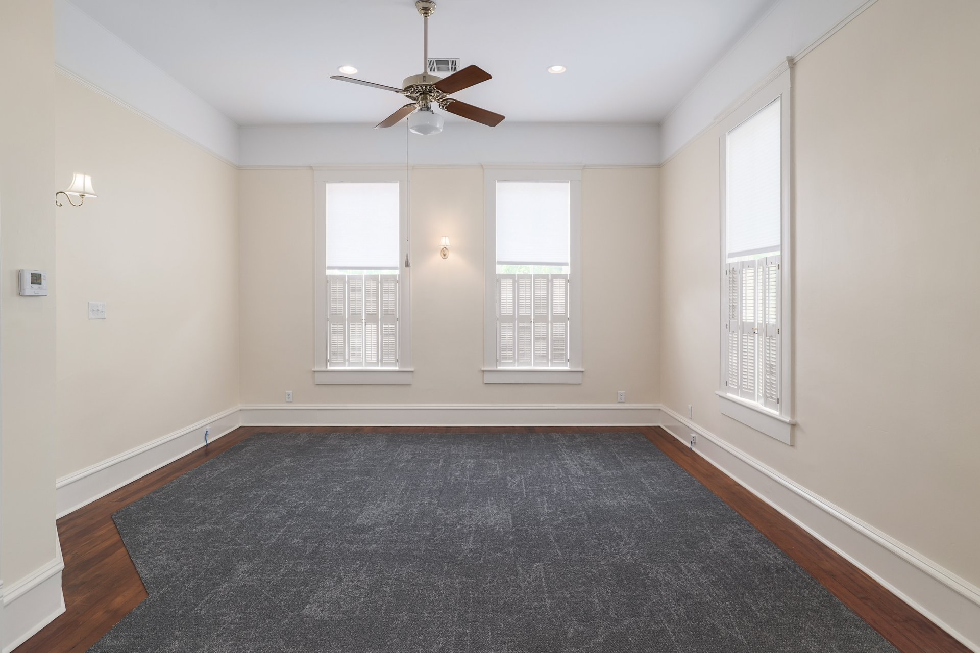 602 West 13th St 007.jpg-SMALL.JPG